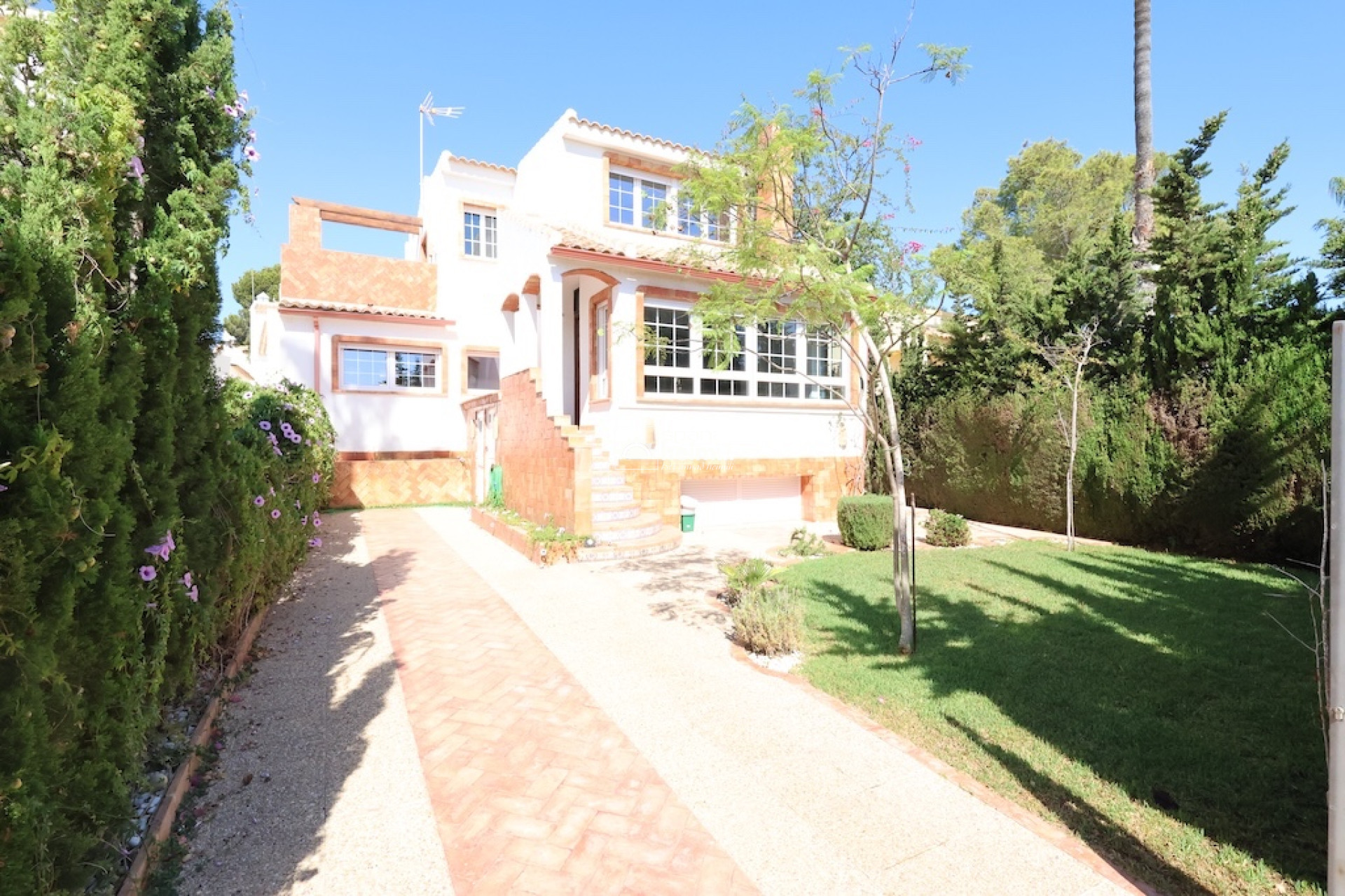 Resale - Detached house -
Villamartin