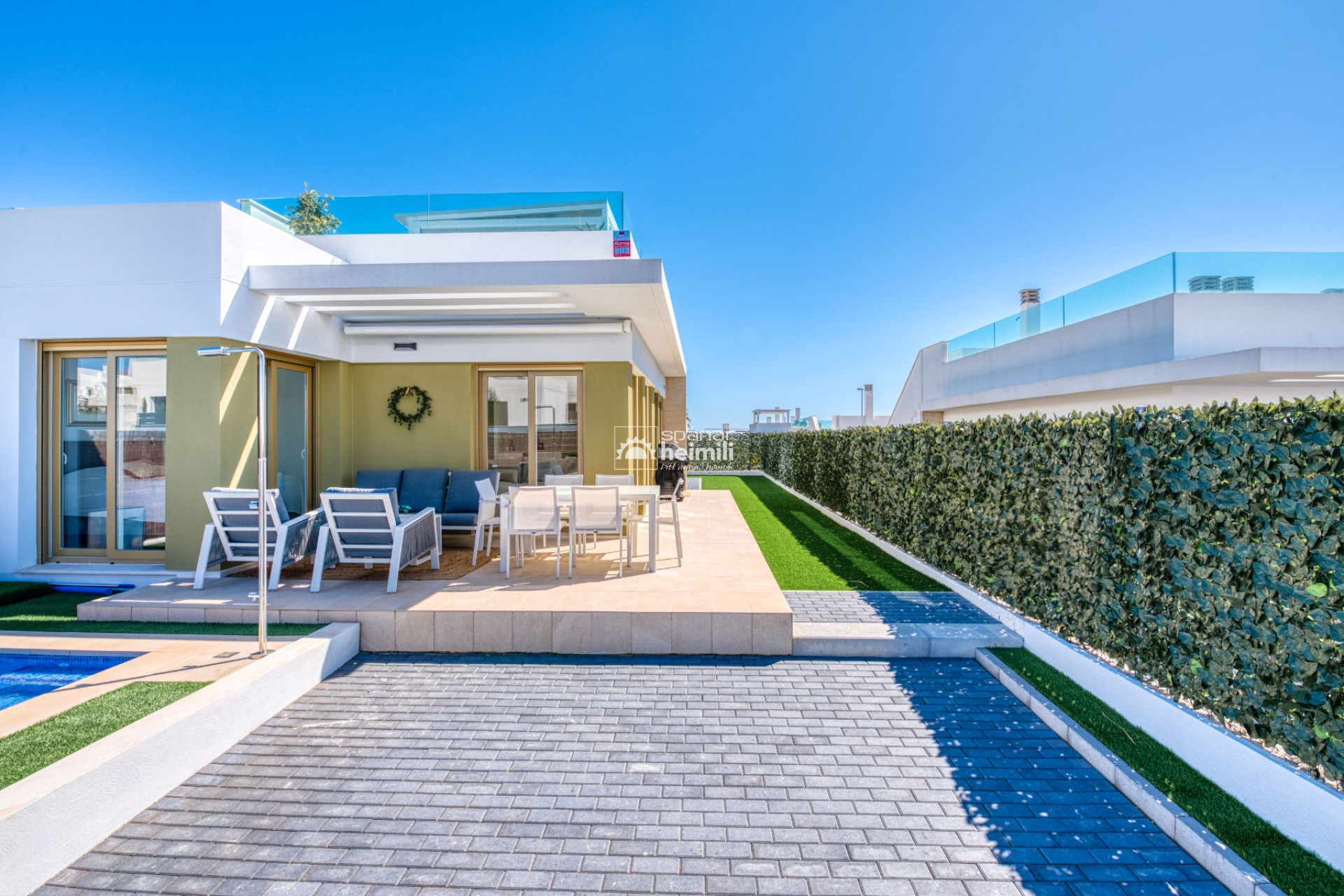 Resale - Duplex -
Vistabella