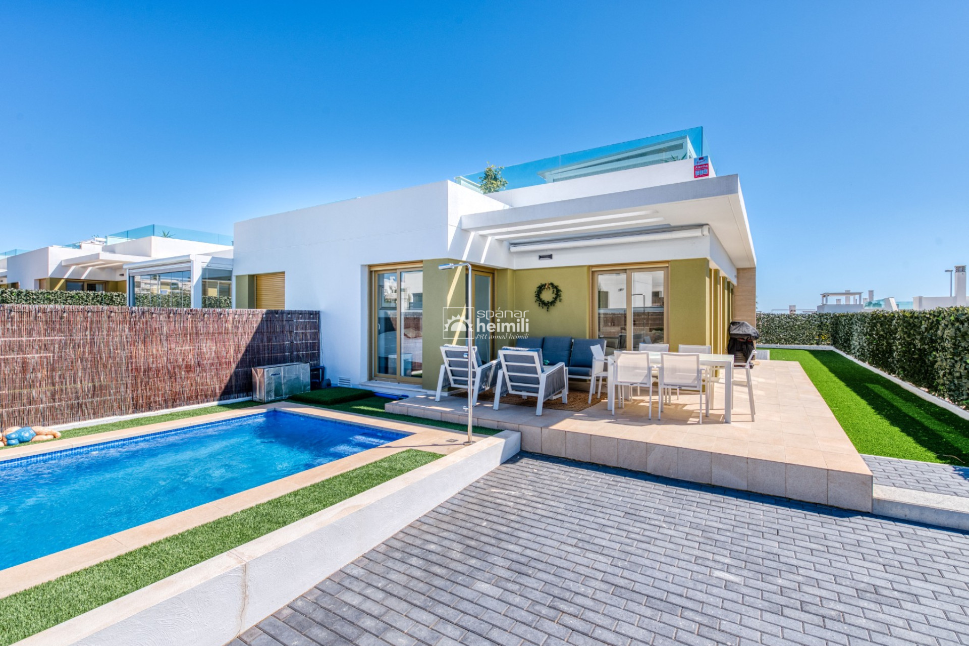 Resale - Duplex -
Vistabella