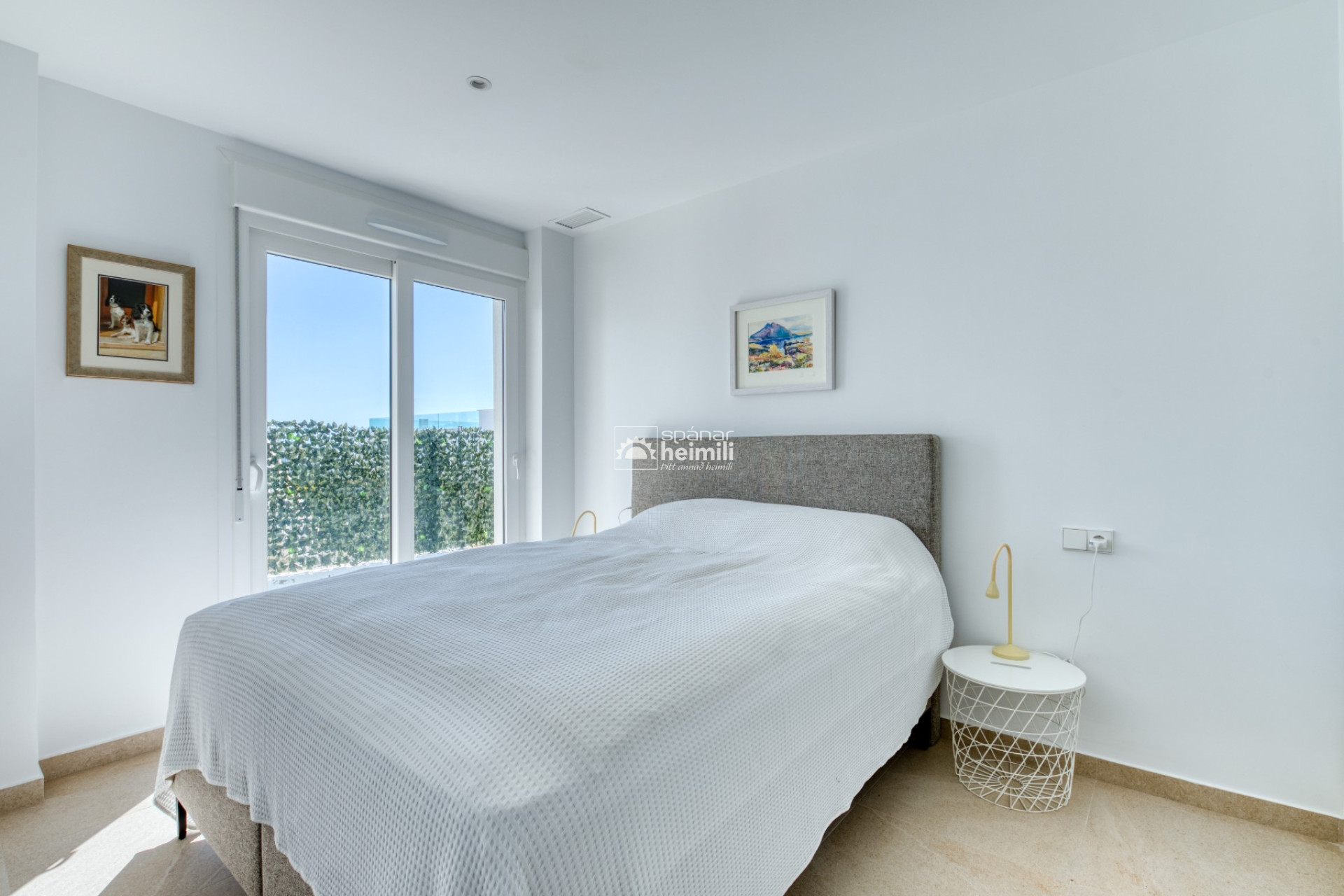 Resale - Duplex -
Vistabella