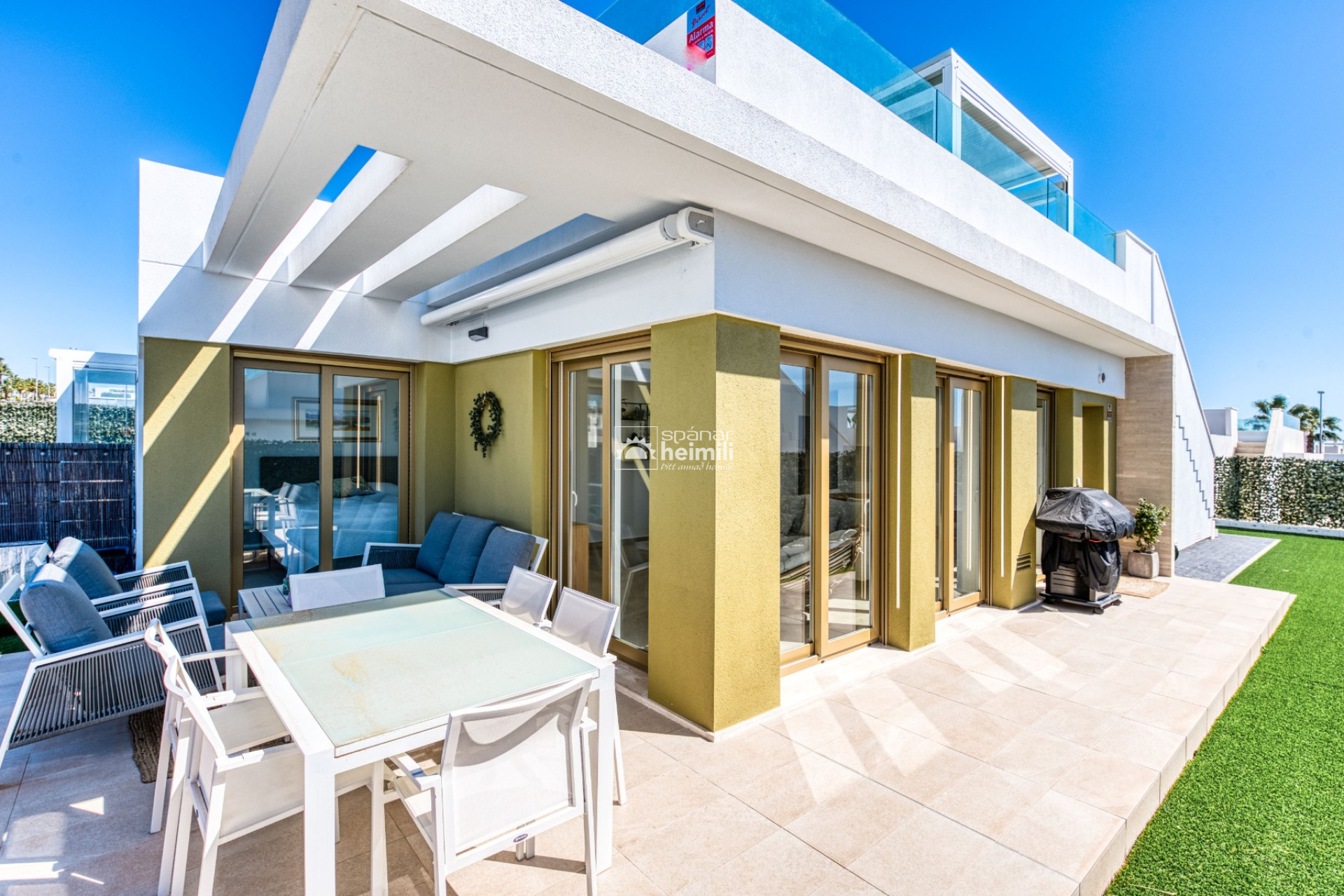 Resale - Duplex -
Vistabella