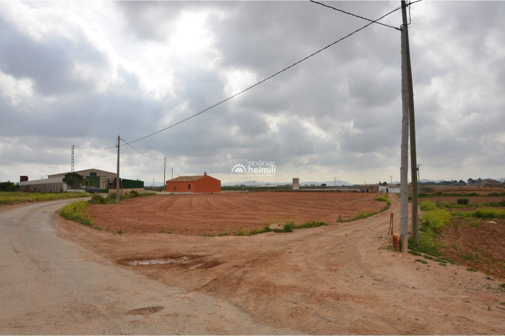 Resale - Finca rústica -
Cartagena