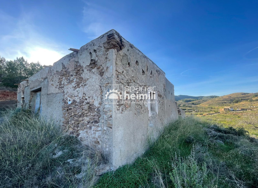 Resale - Finca rústica -
Cartagena