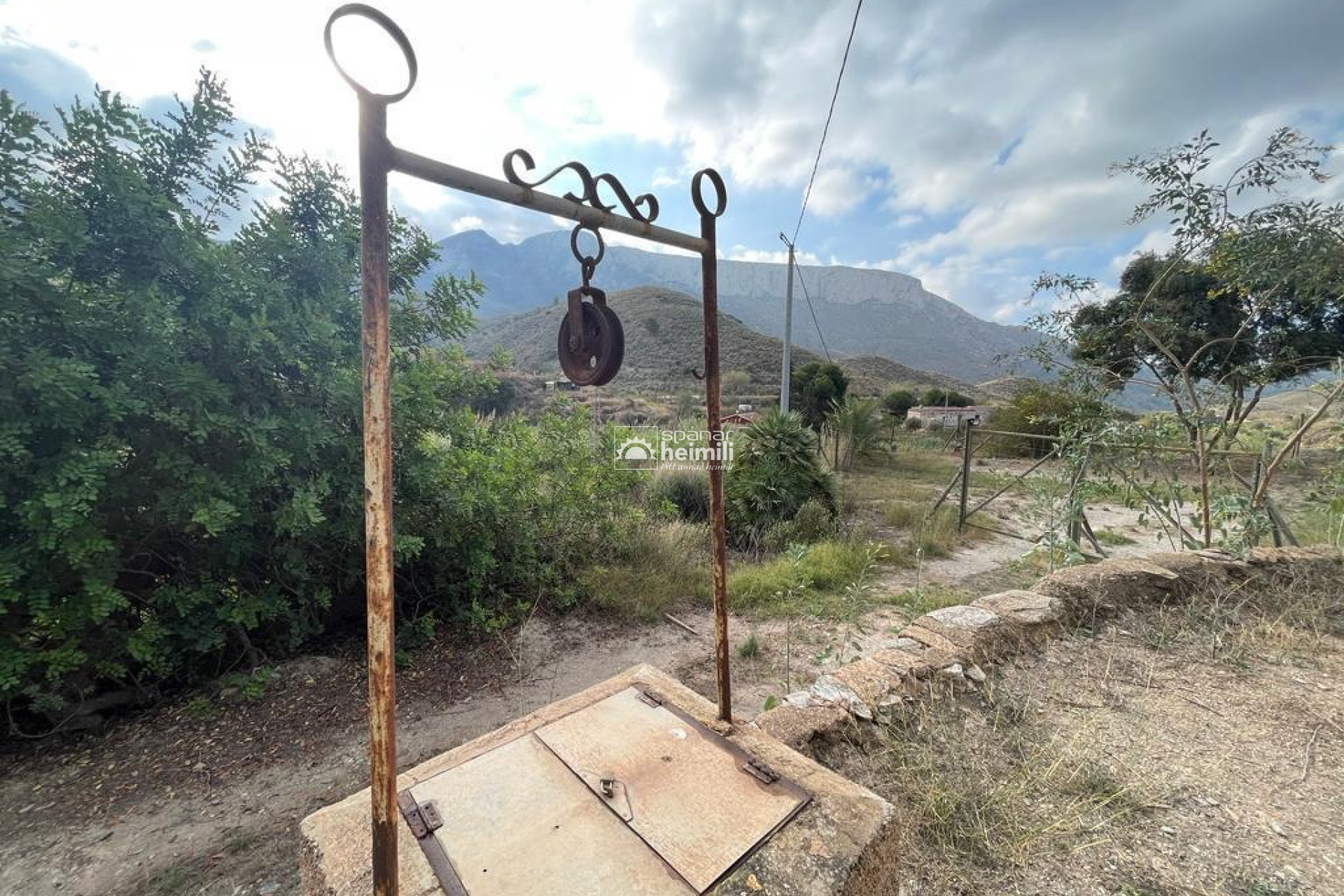 Resale - Finca style house -
Cartagena