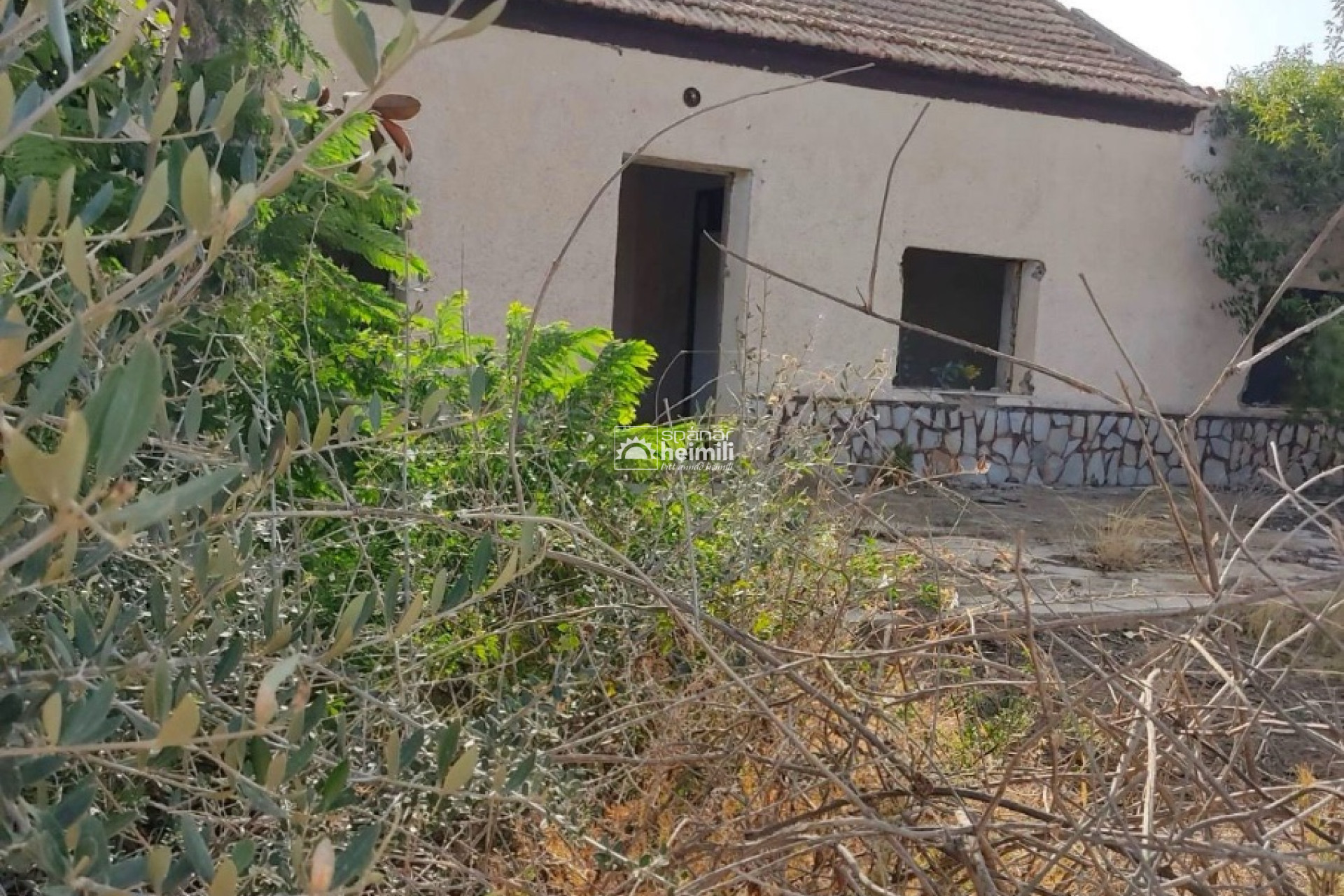 Resale - Finca style house -
Cartagena