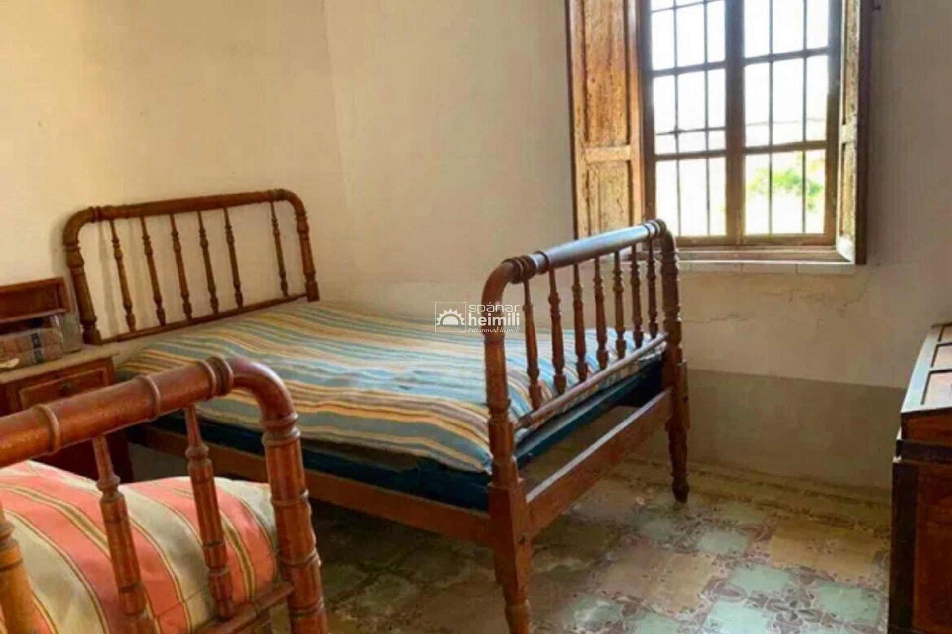 Resale - Finca style house -
Cartagena