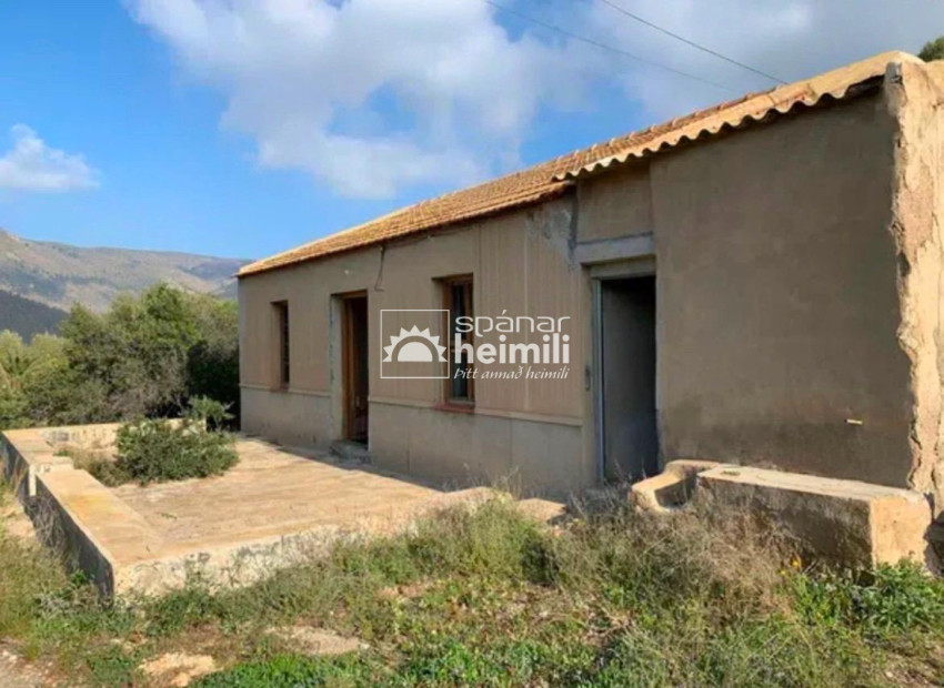 Resale - Finca style house -
Cartagena