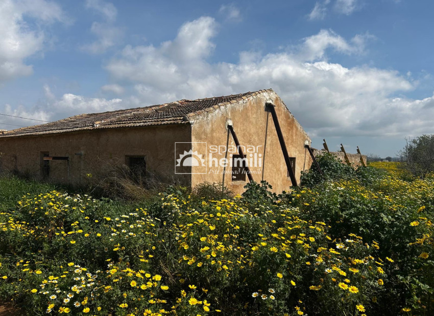 Resale - Finca style house -
Cartagena