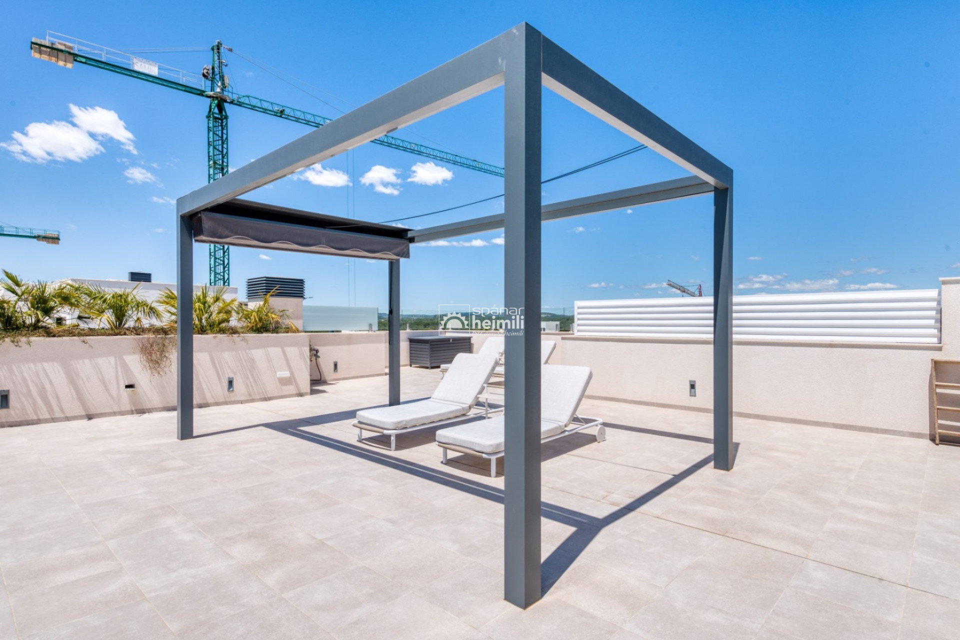 Resale - Penthouse -
Las Colinas