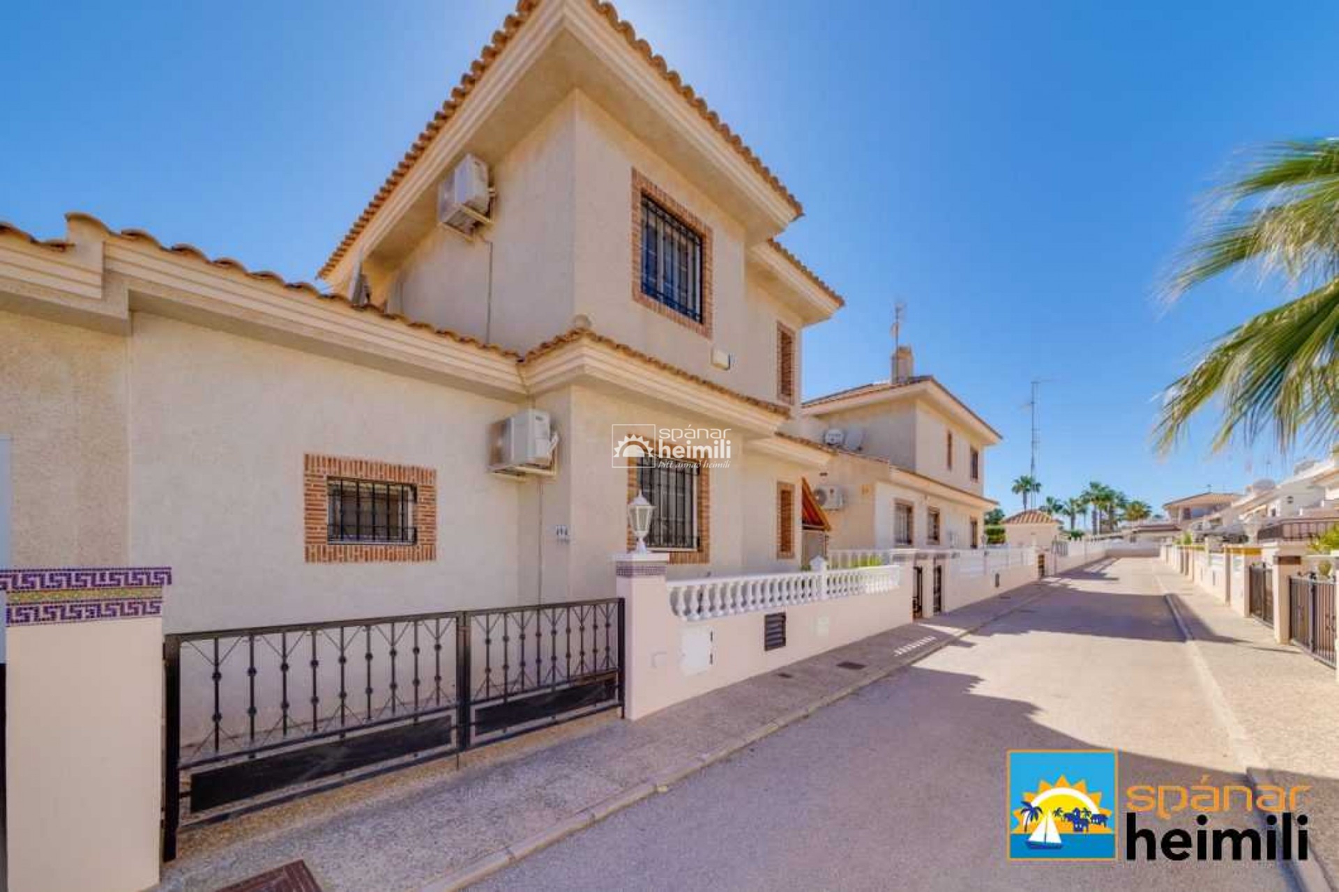 Resale - Semi-detached house -
Campoamor/Las Ramblas