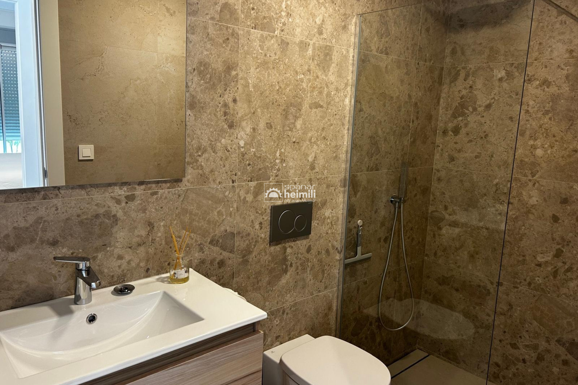 Resale - Semi-detached house -
Los Alcazares