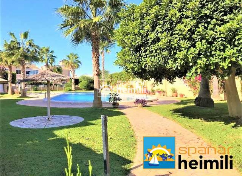 Resale - Townhouse -
Cabo Roig