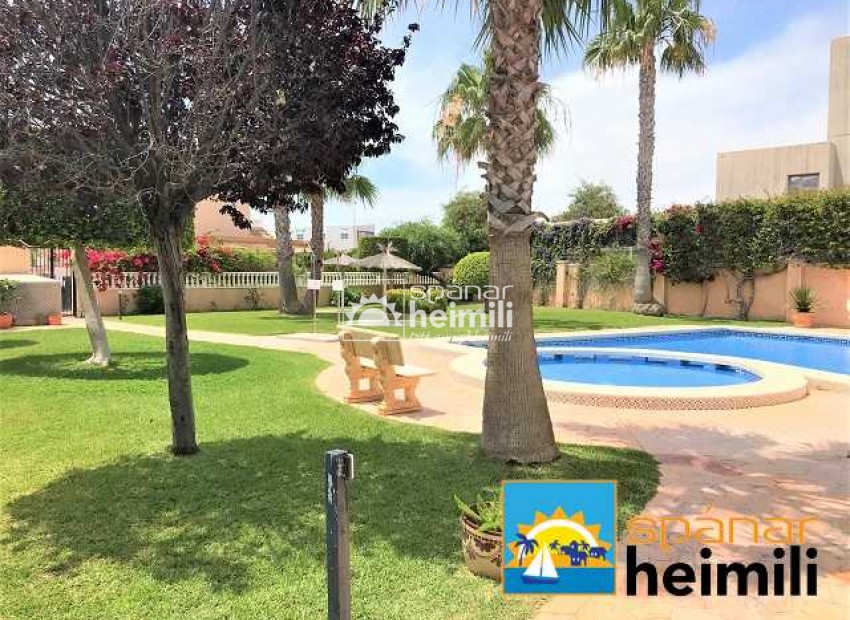 Resale - Townhouse -
Cabo Roig