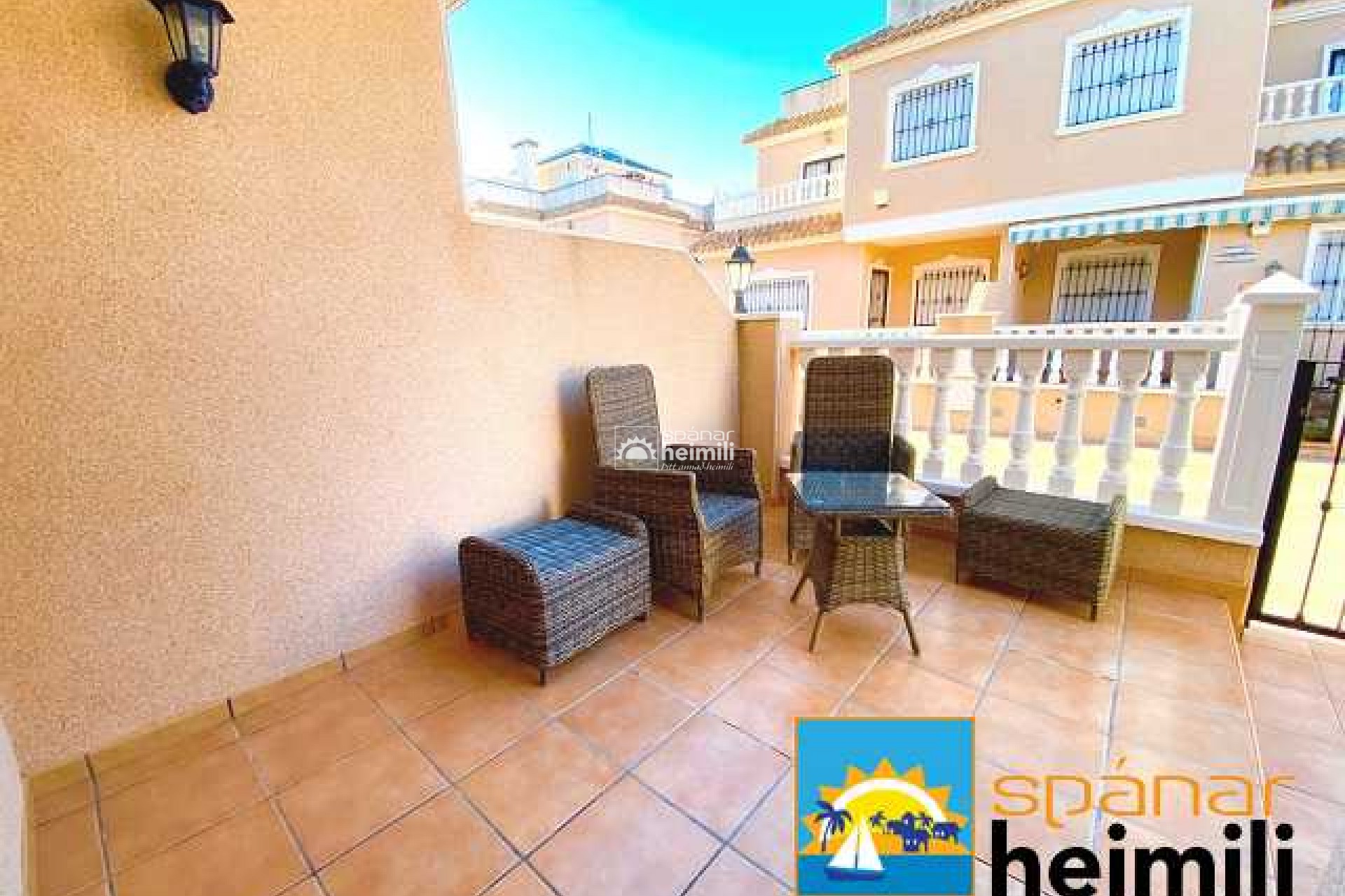 Resale - Townhouse -
Cabo Roig