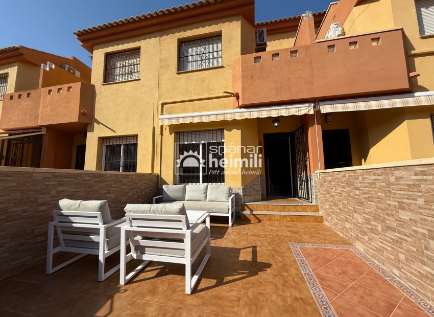Resale - Townhouse -
Cabo Roig
