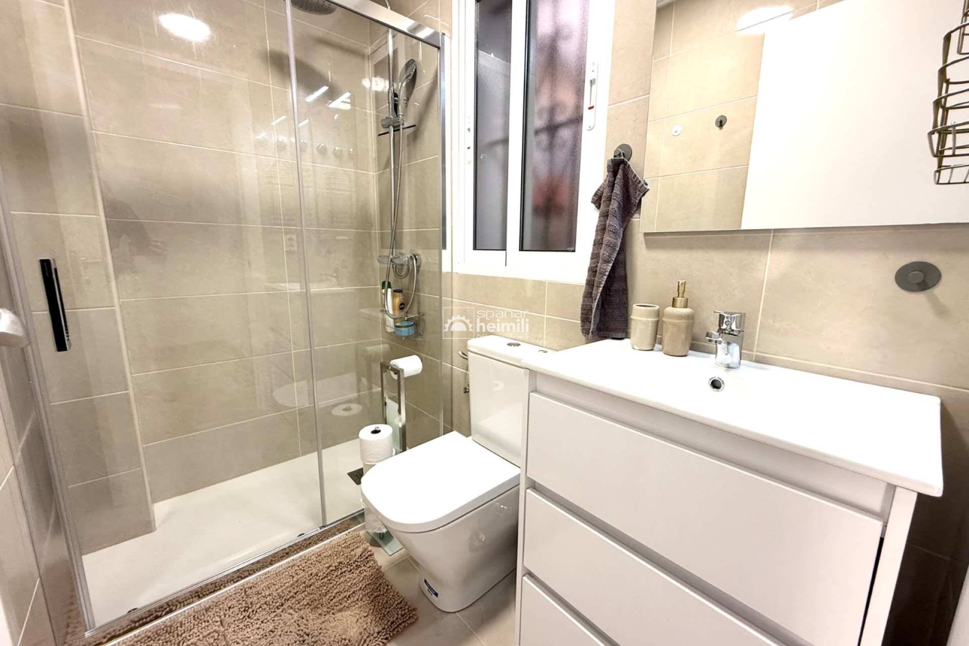 Resale - Townhouse -
Cabo Roig