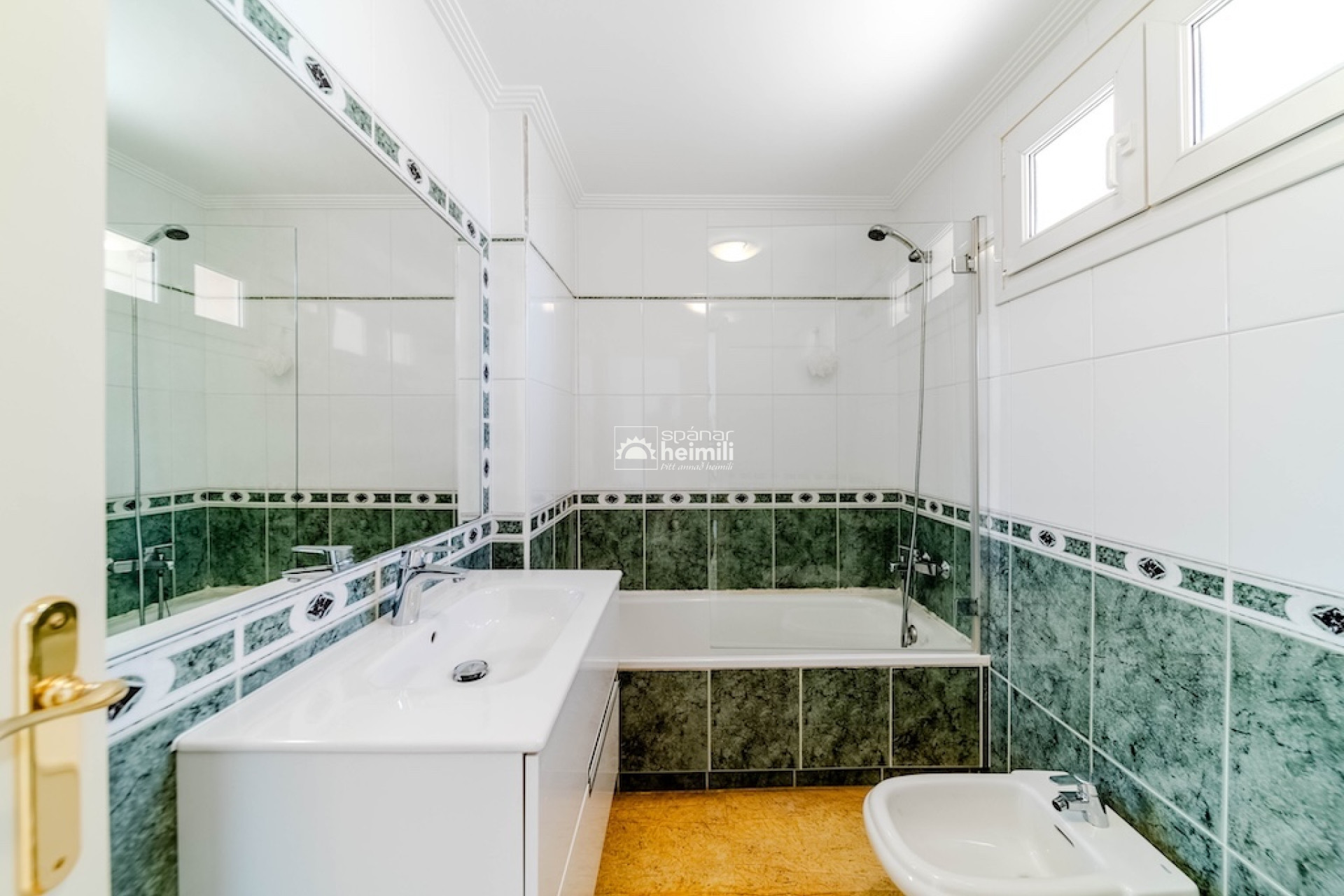 Resale - Townhouse -
Cabo Roig