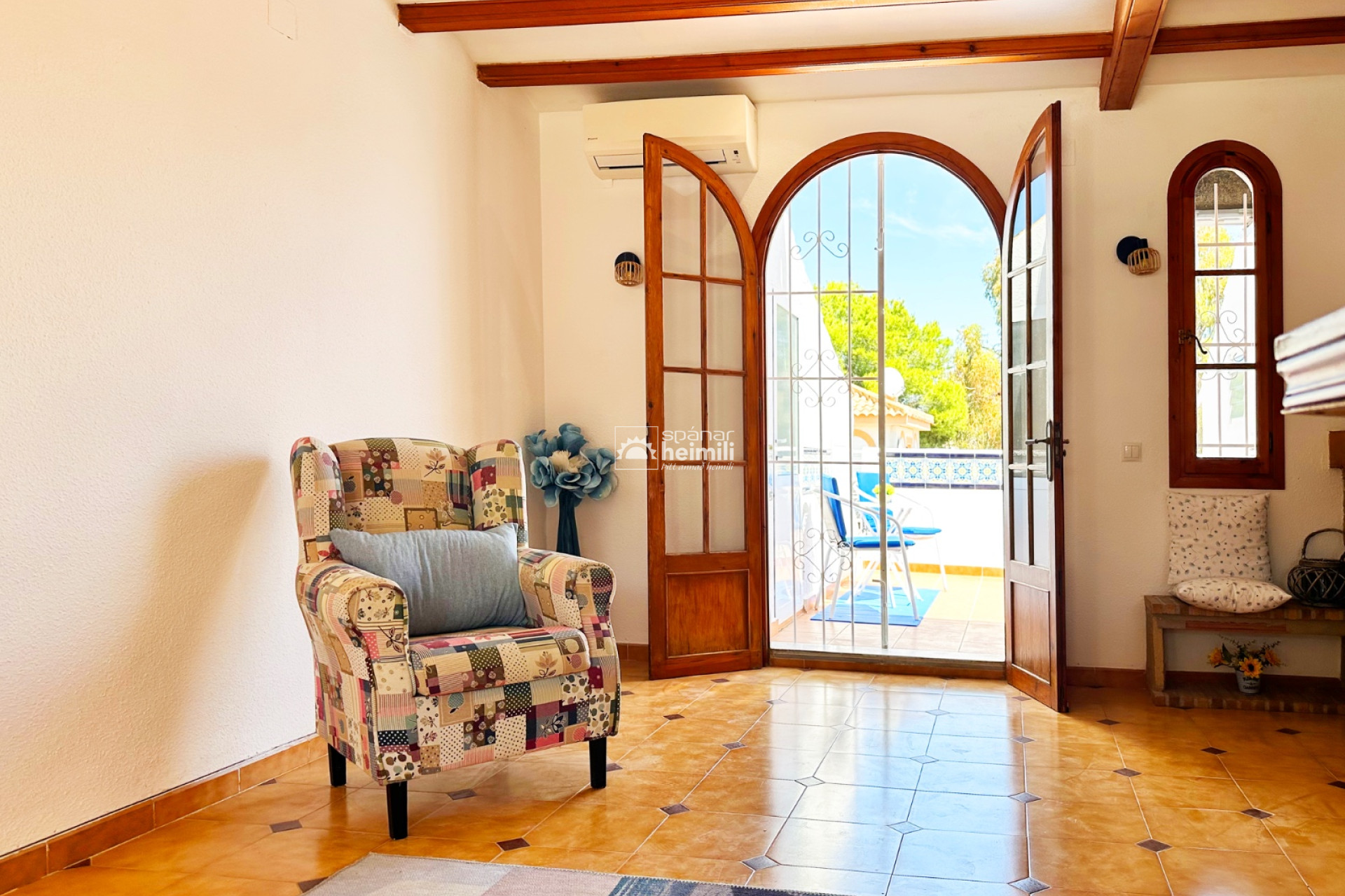 Resale - Townhouse -
La Zenia
