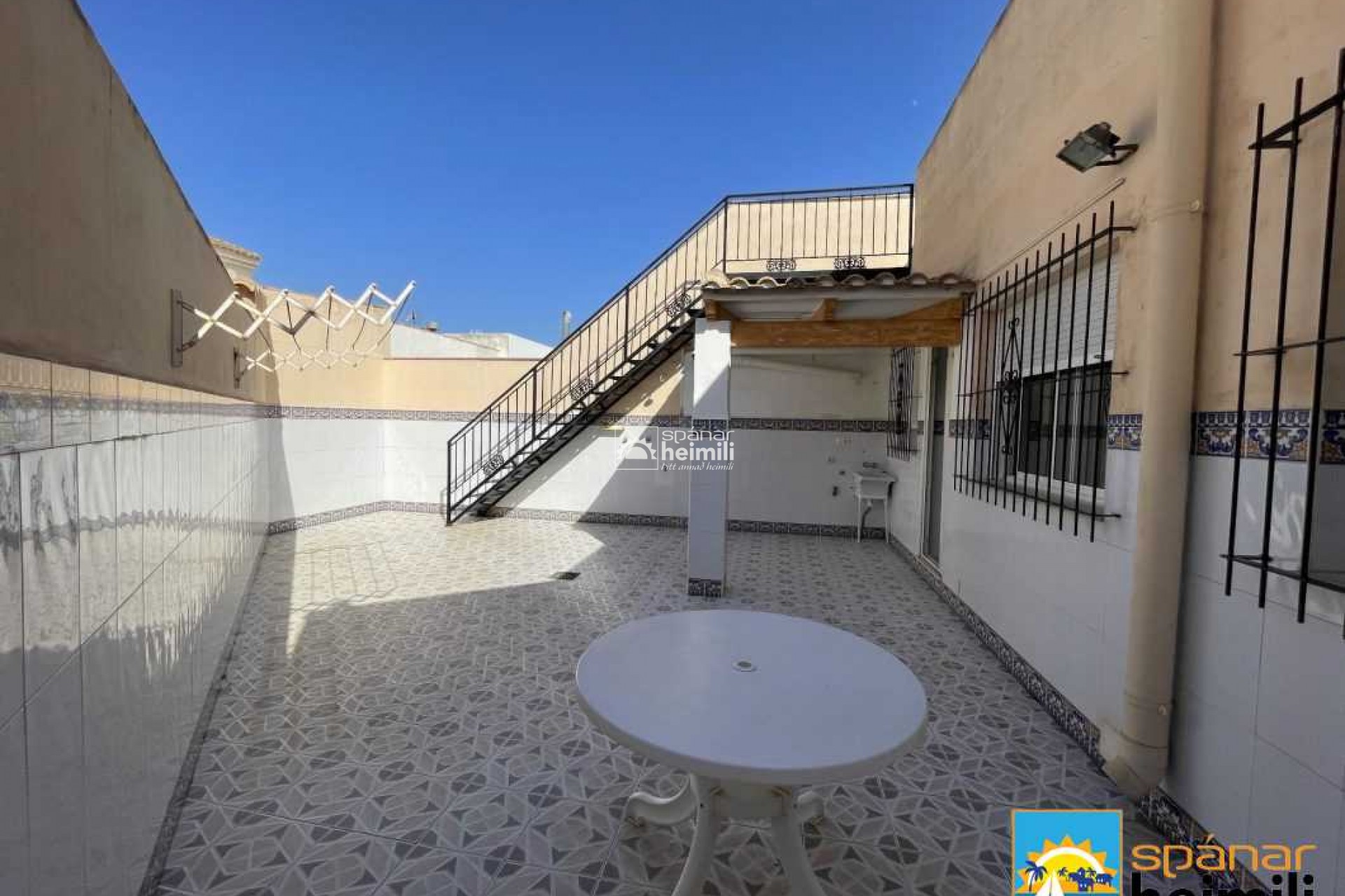 Resale - Townhouse -
Los Alcazares