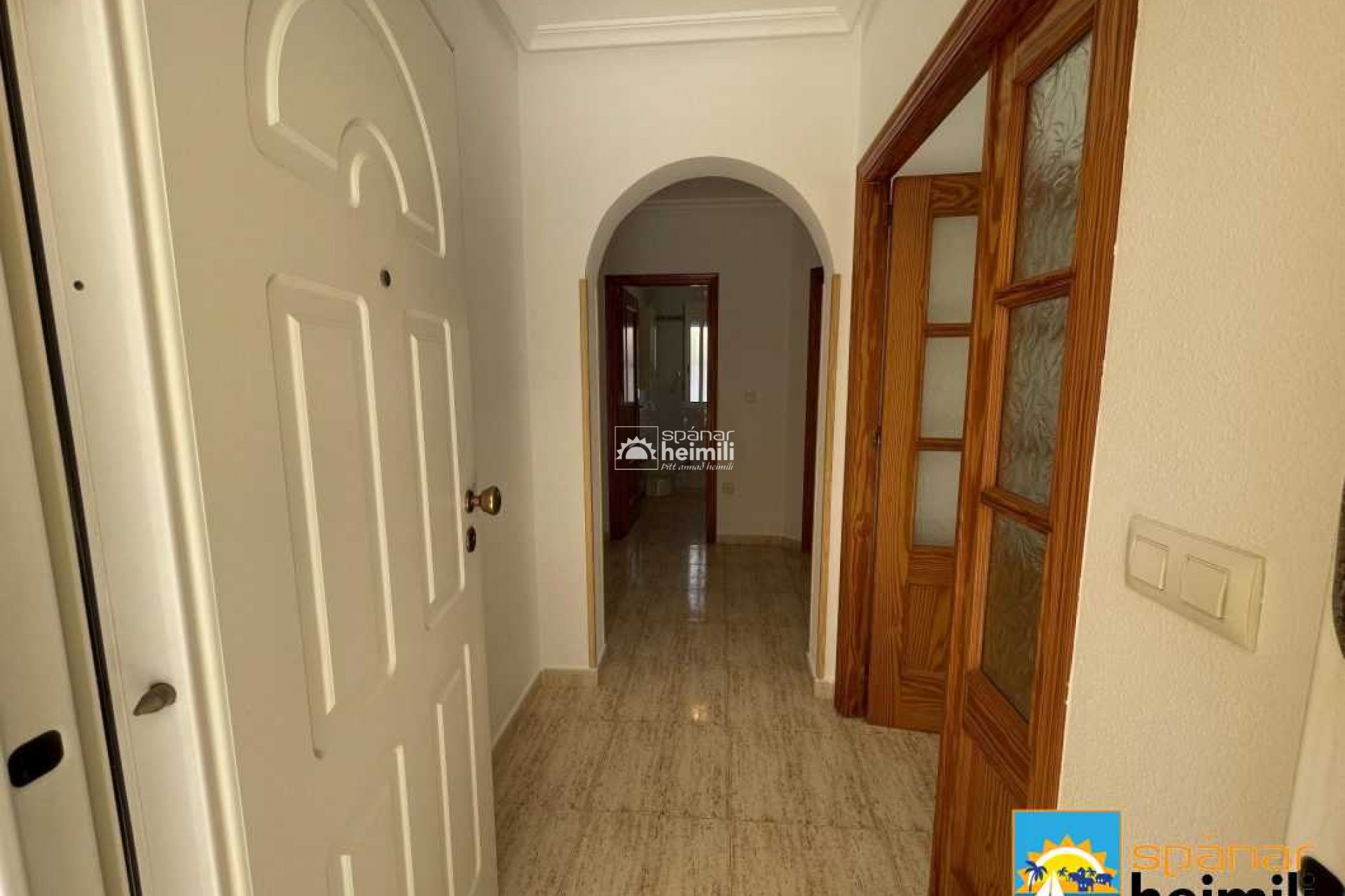 Resale - Townhouse -
Los Alcazares