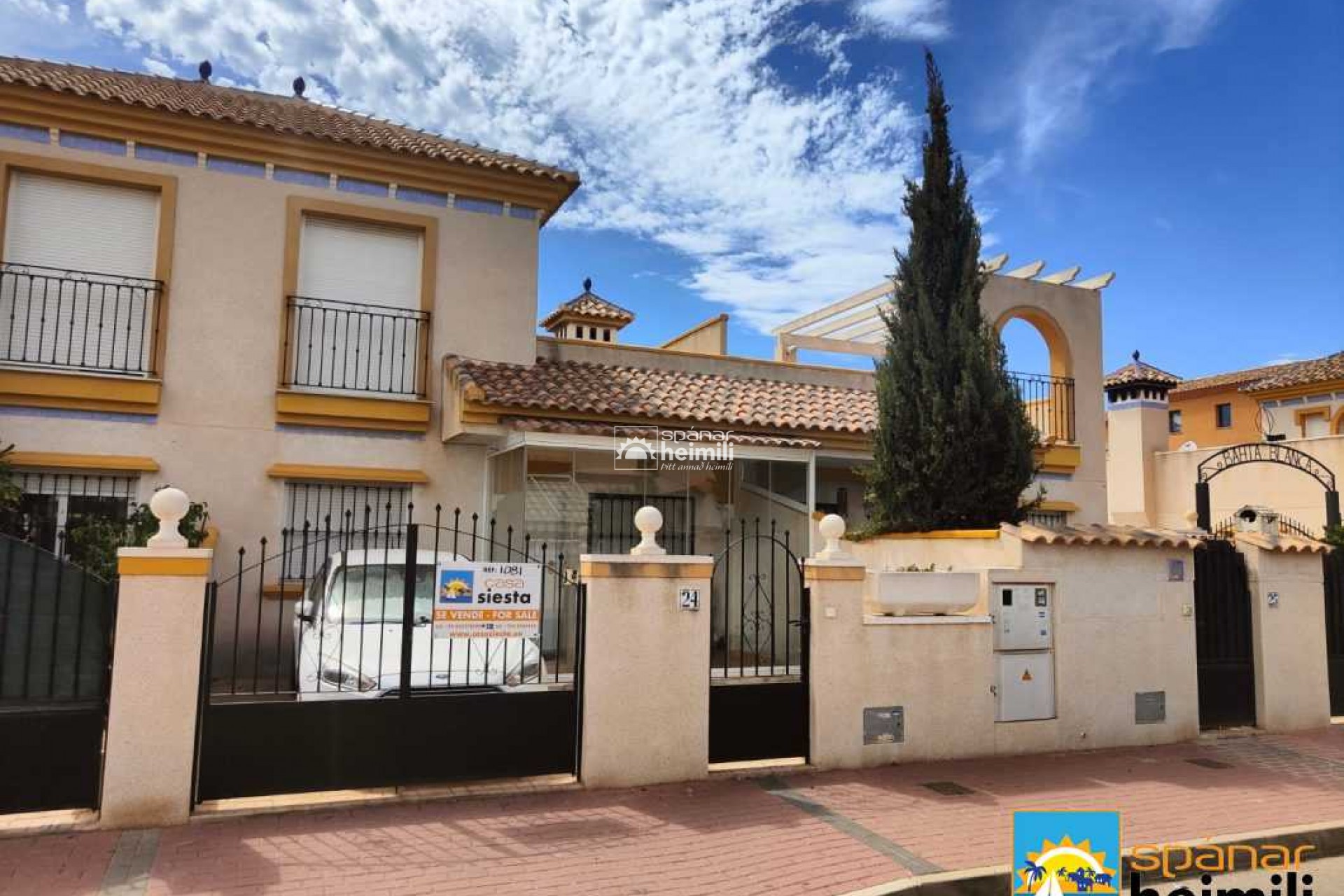 Resale - Townhouse -
Torrevieja