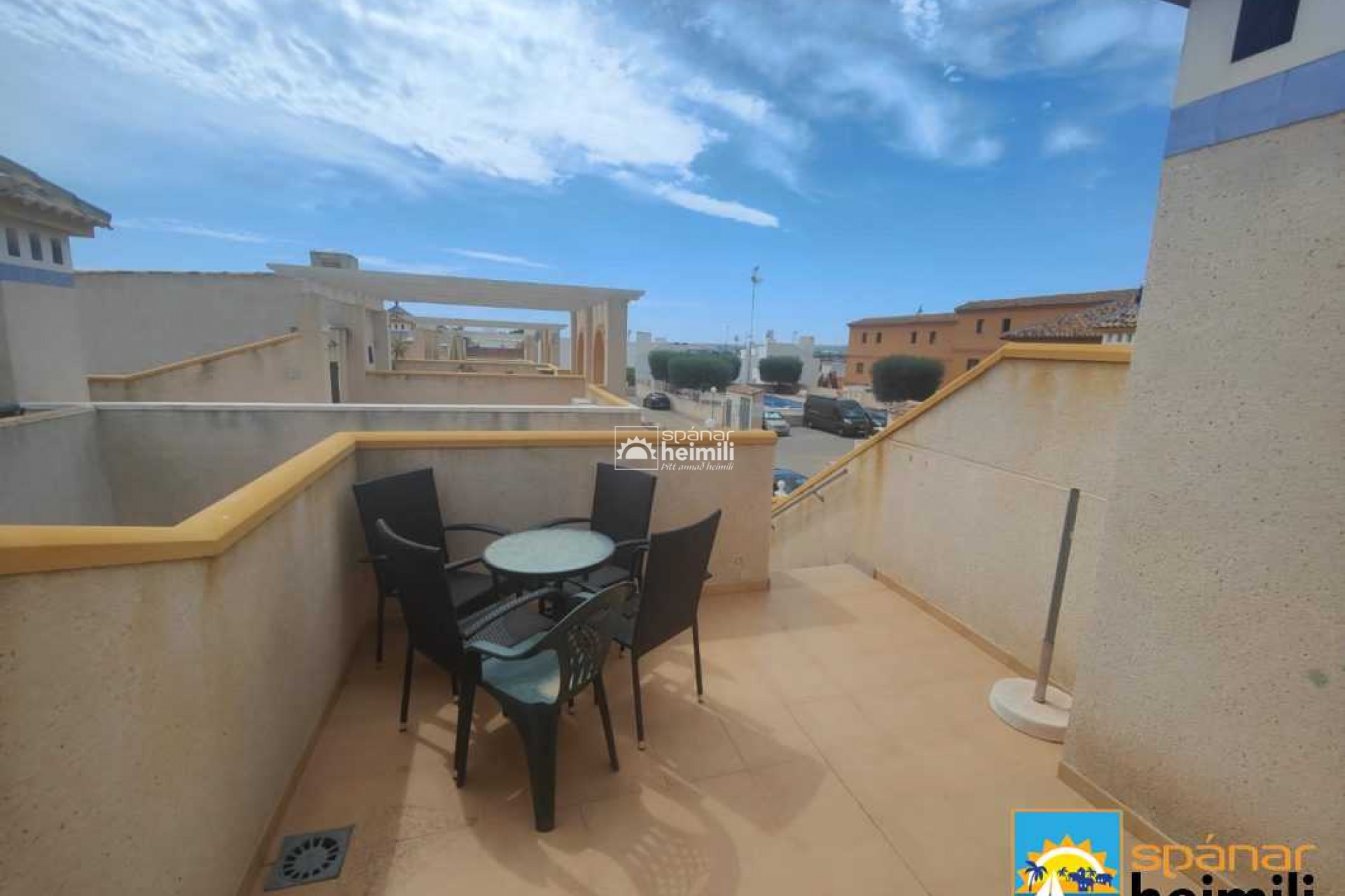 Resale - Townhouse -
Torrevieja