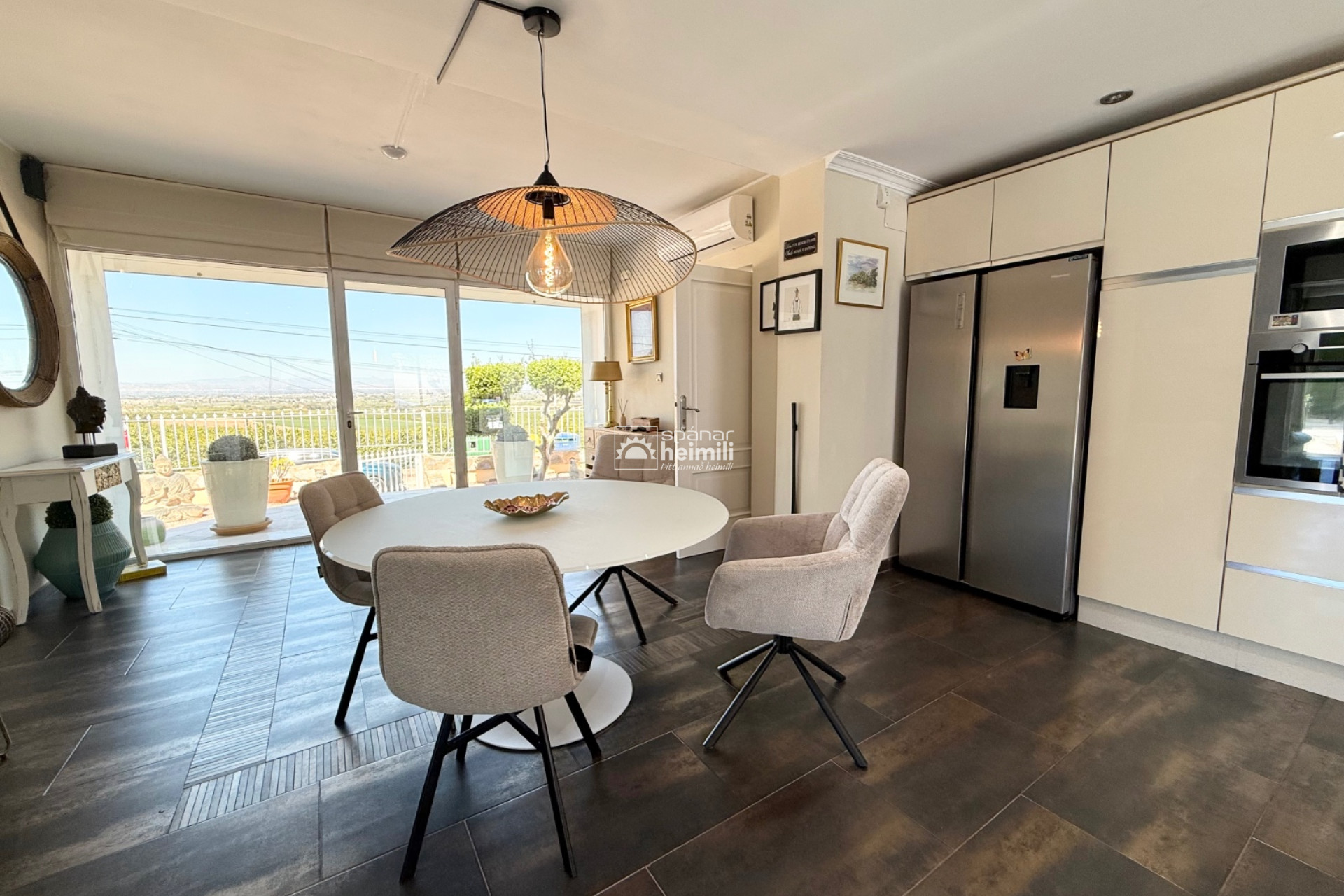 Resale - Villa -
Algorfa/Los Montesinos