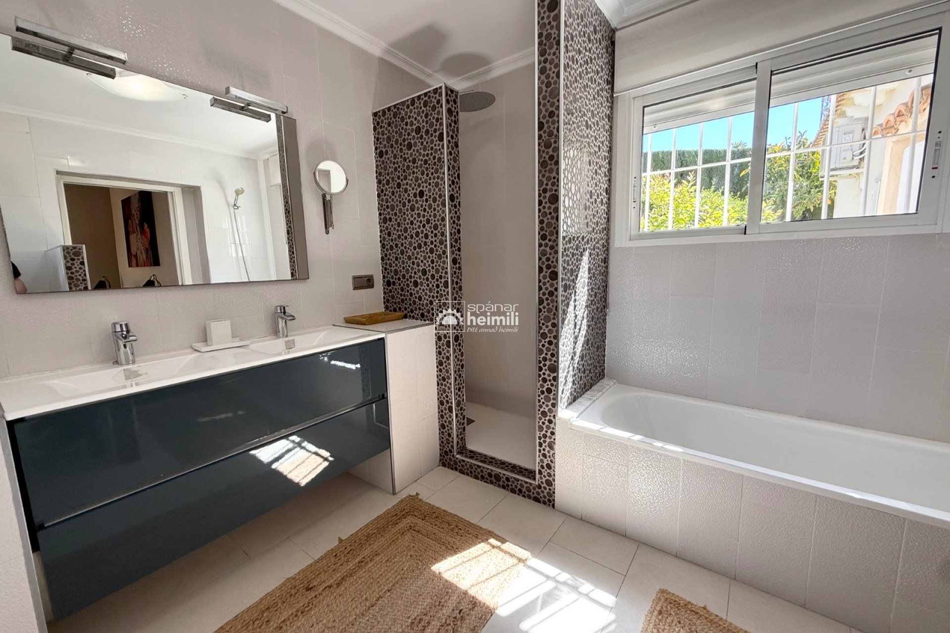 Resale - Villa -
Algorfa/Los Montesinos