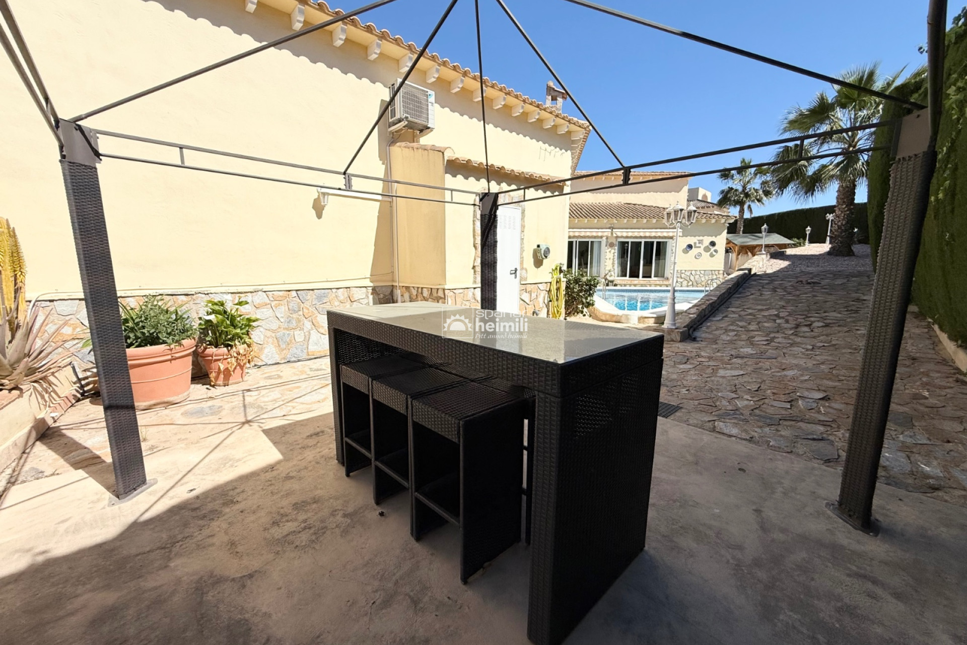 Resale - Villa -
Algorfa/Los Montesinos