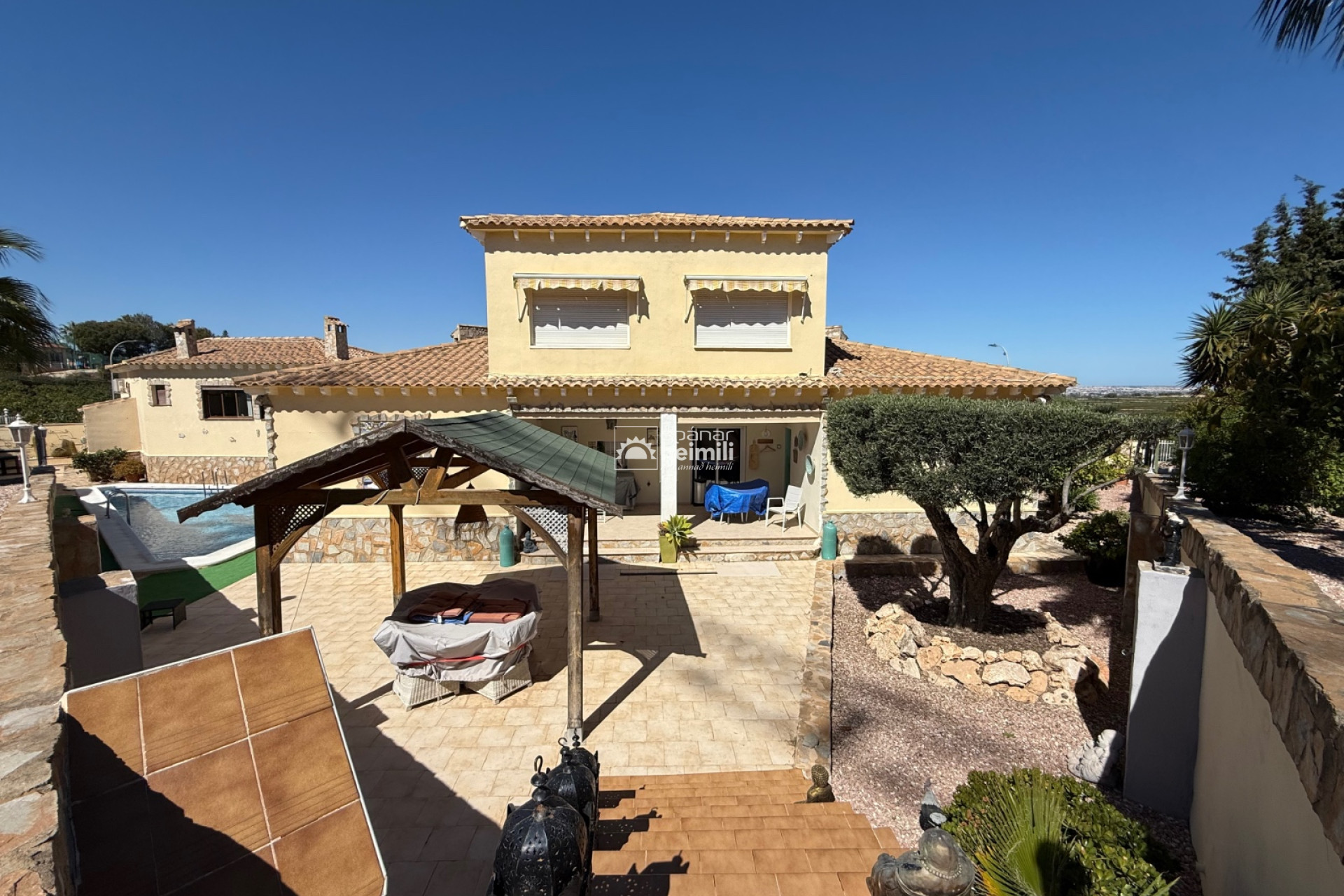 Resale - Villa -
Algorfa/Los Montesinos