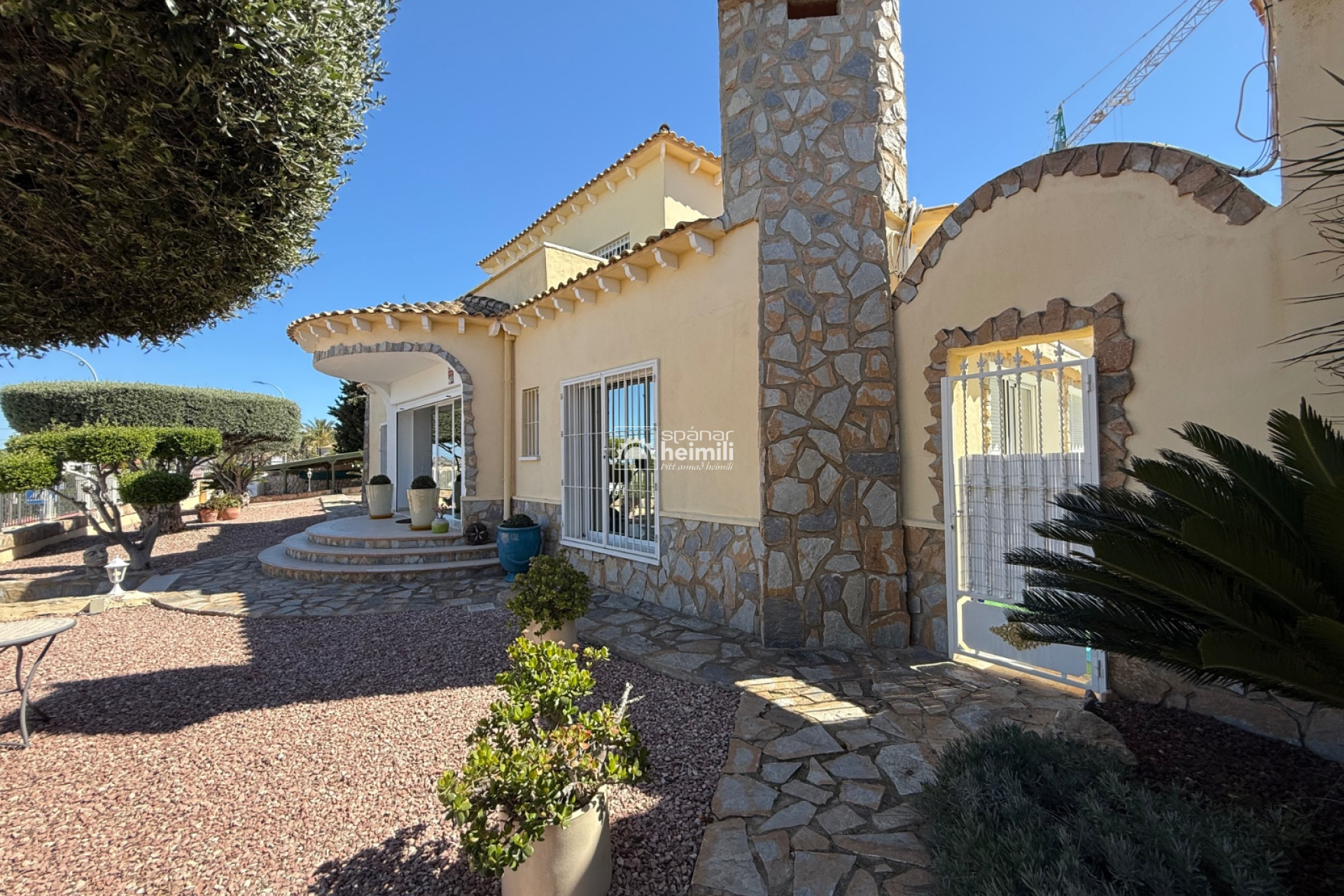 Resale - Villa -
Algorfa/Los Montesinos