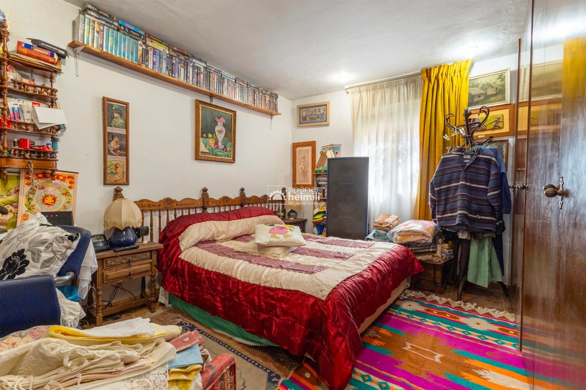 Resale - Villa -
Cabo Roig