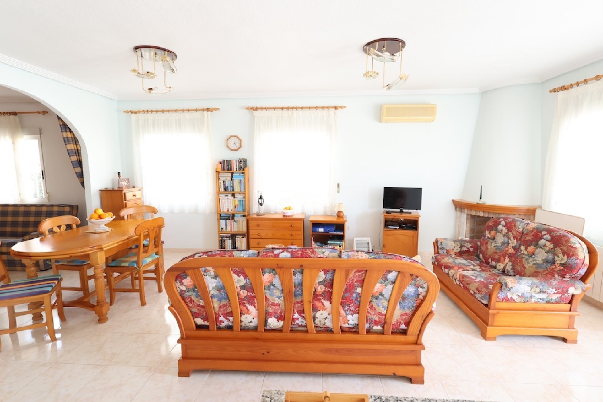 Resale - Villa -
Los Altos/Los Balcones