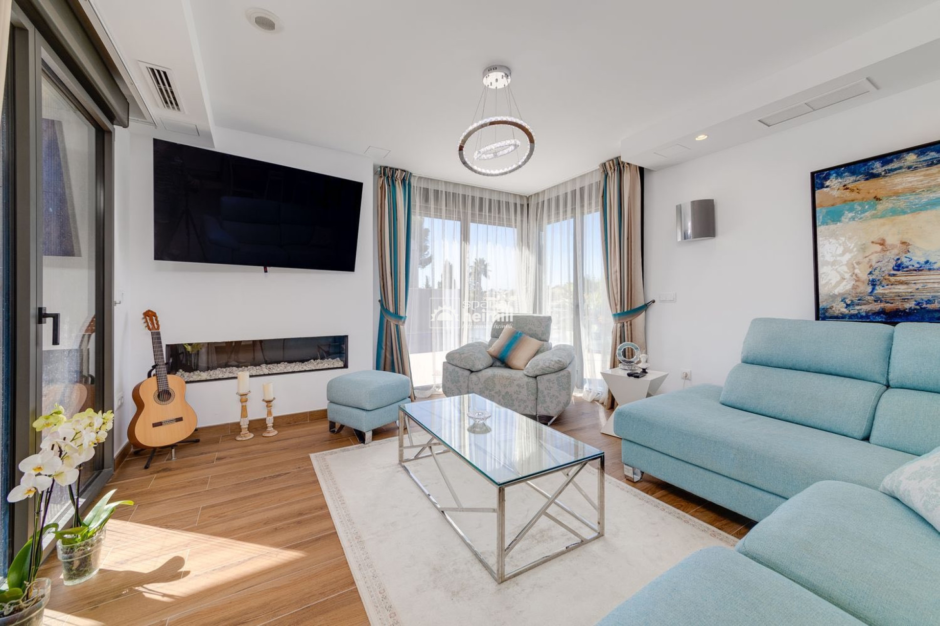 Resale - Villa -
Los Altos/Los Balcones