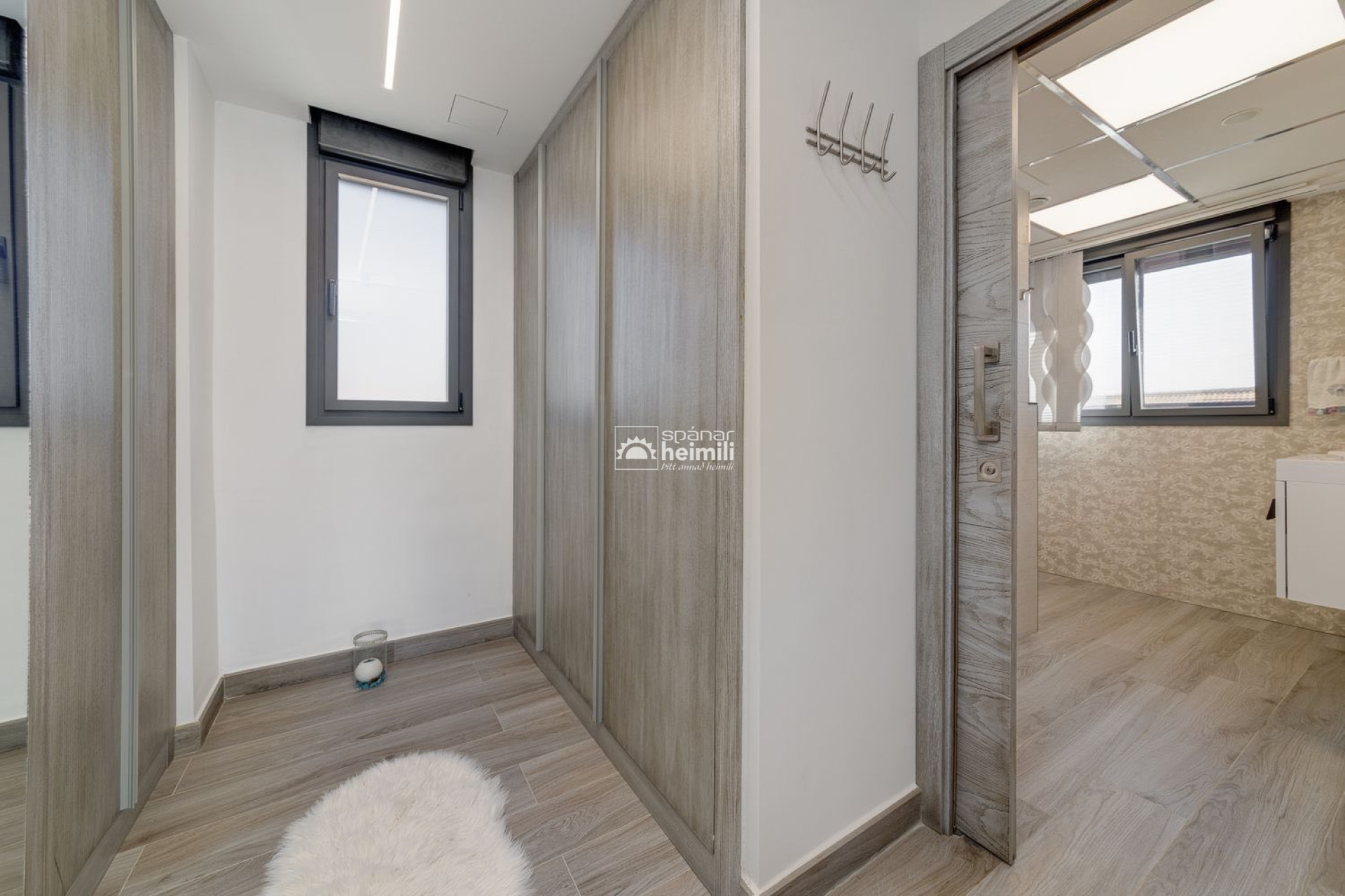 Resale - Villa -
Los Altos/Los Balcones