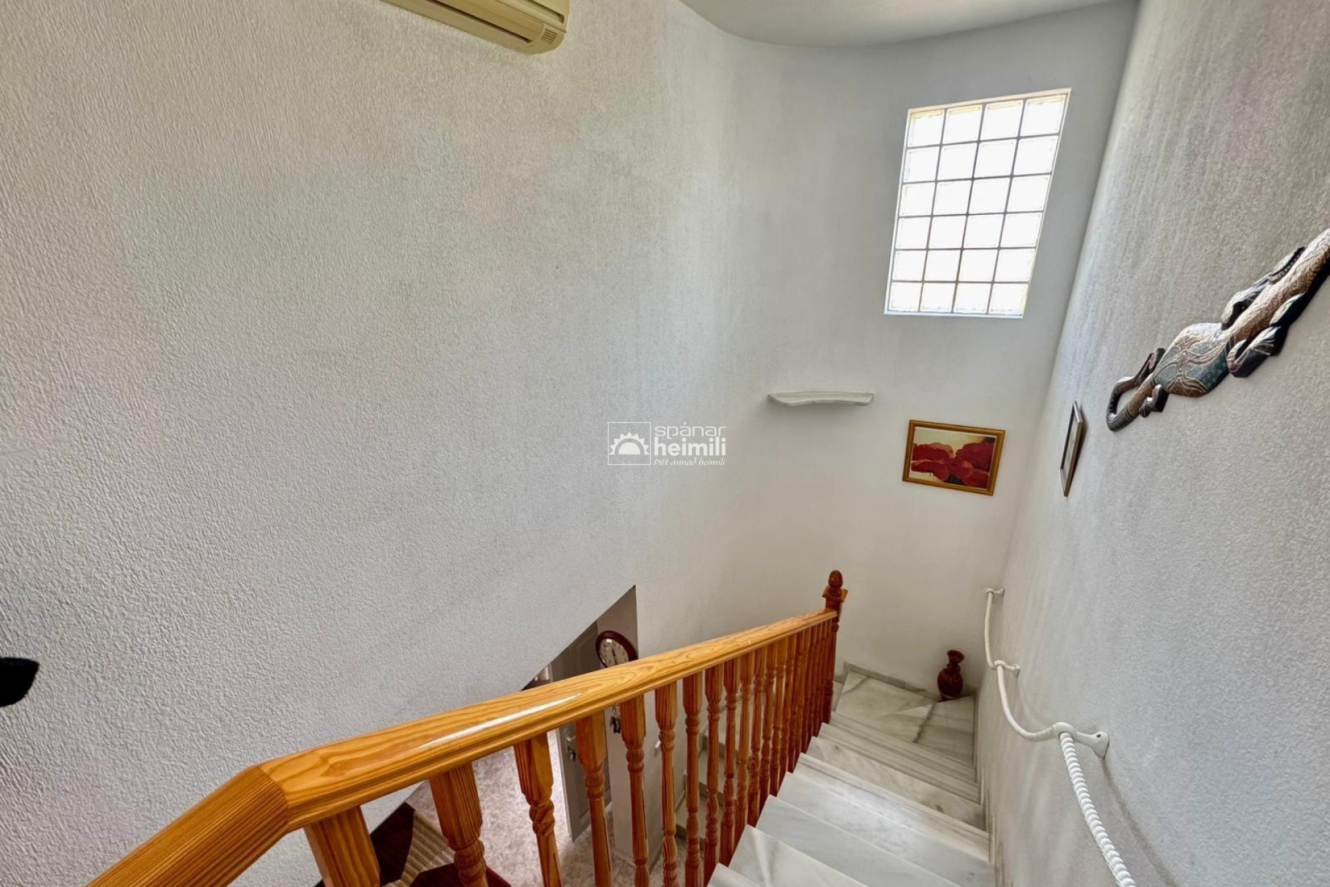 Resale - Villa -
Punta Prima