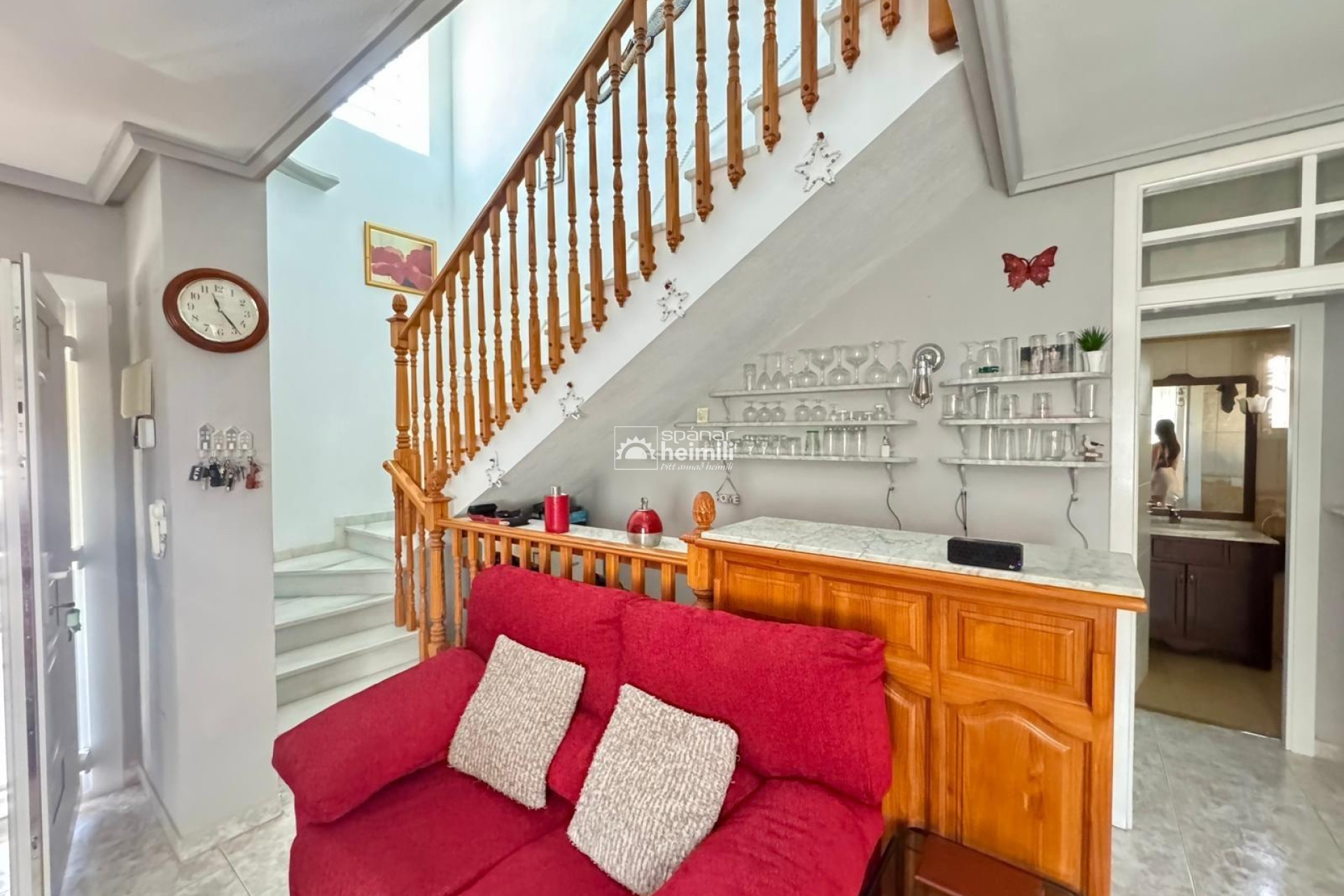 Resale - Villa -
Punta Prima