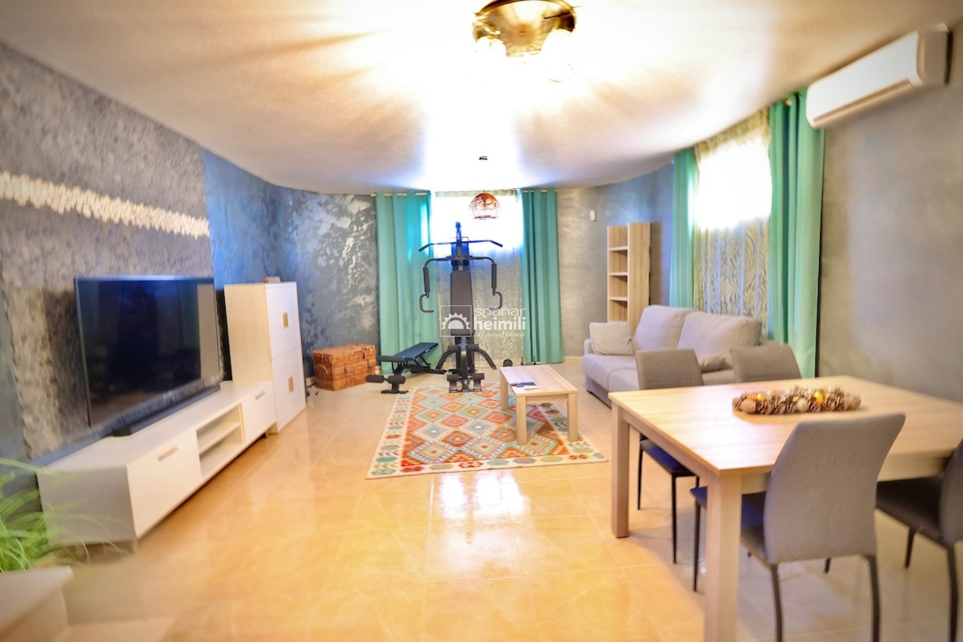 Resale - Villa -
San Miguel