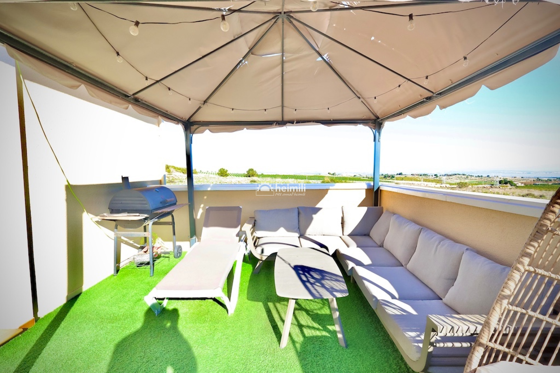 Resale - Villa -
San Miguel