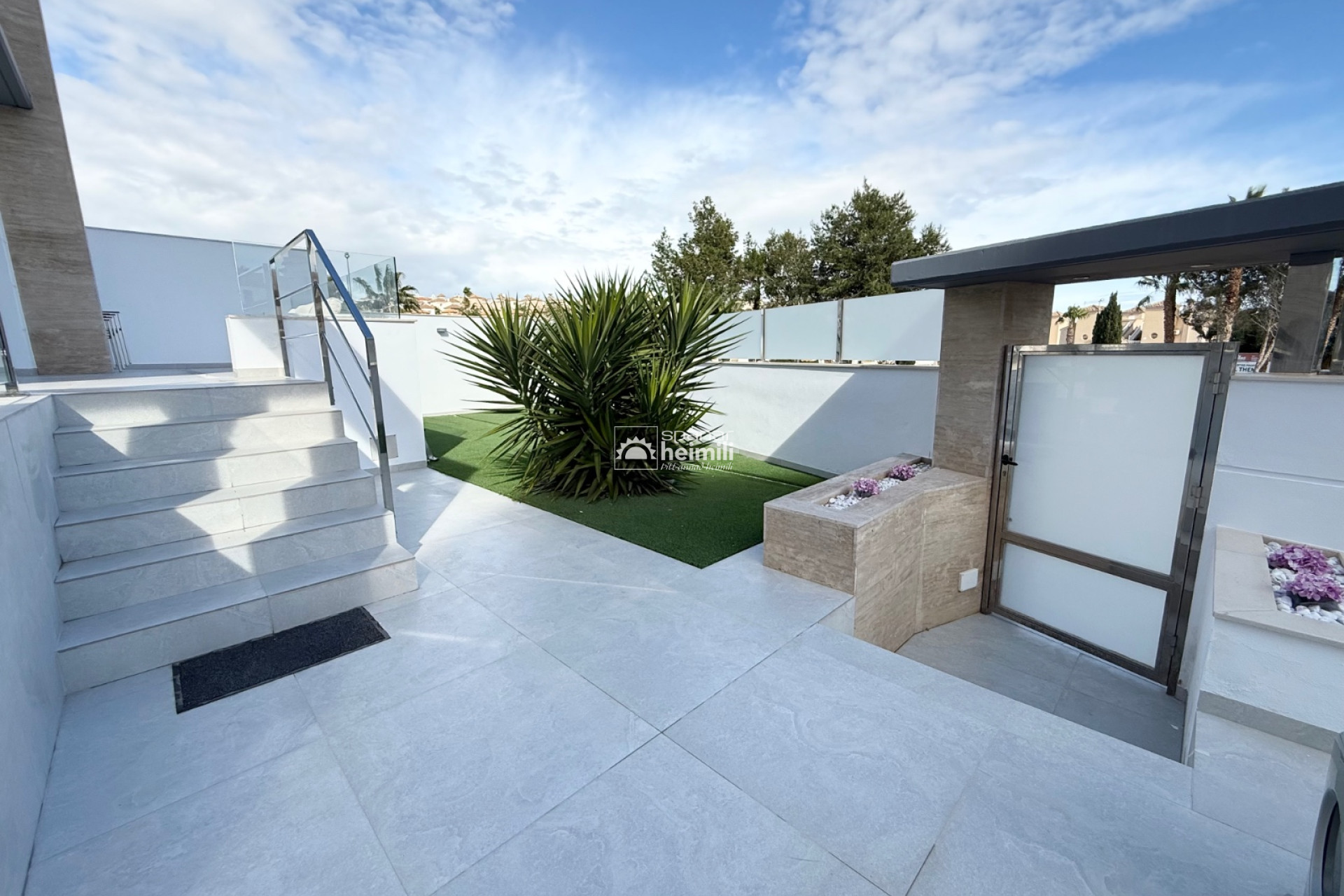 Resale - Villa -
Villamartin