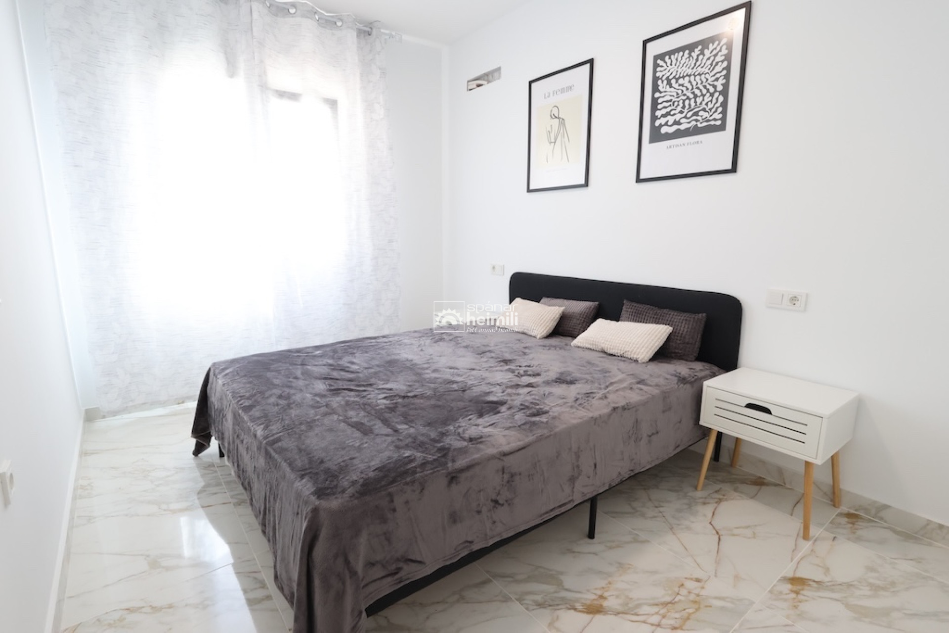 Reventa - Adosado -
Torrevieja