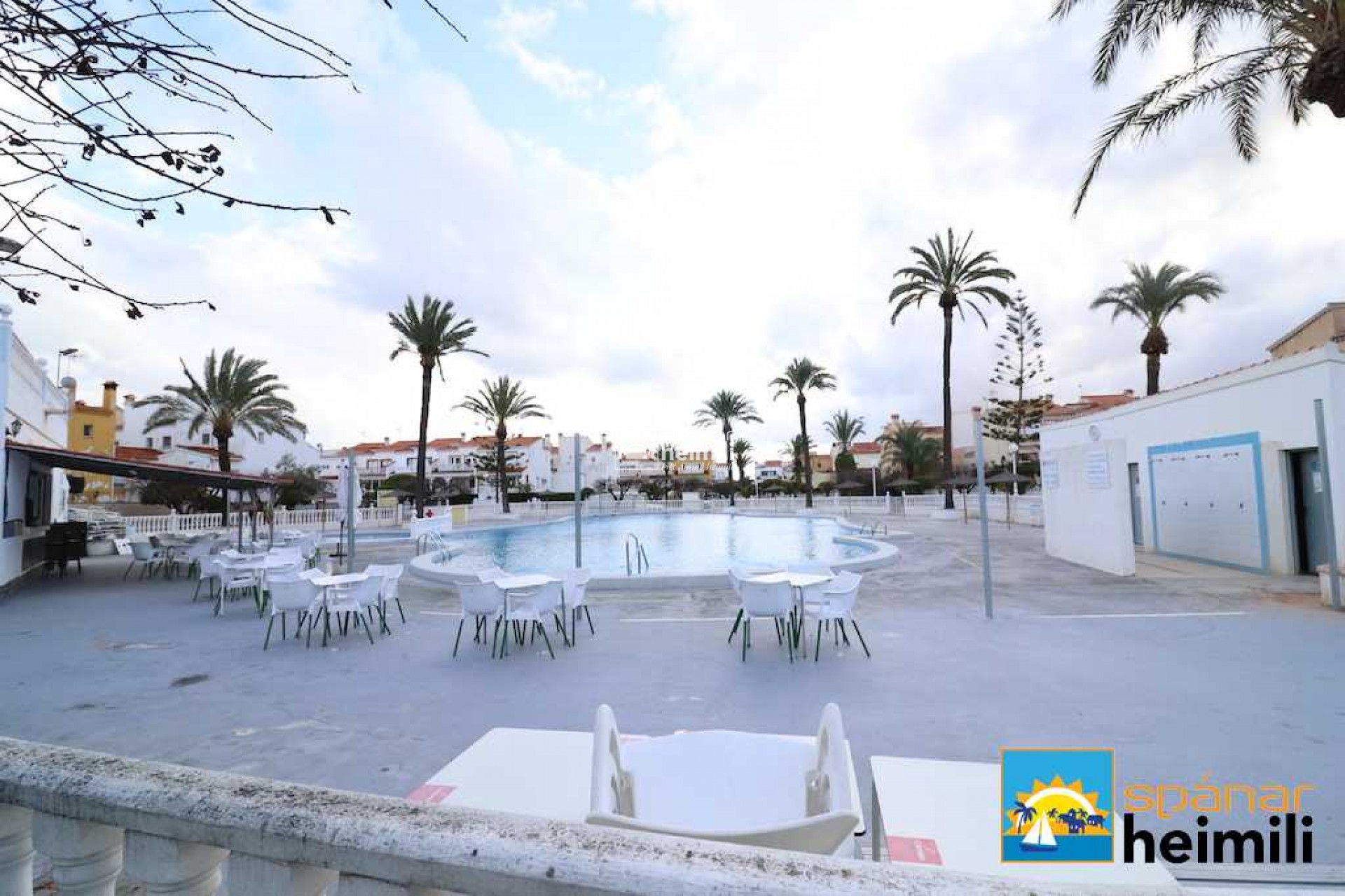 Reventa - Adosado -
Torrevieja