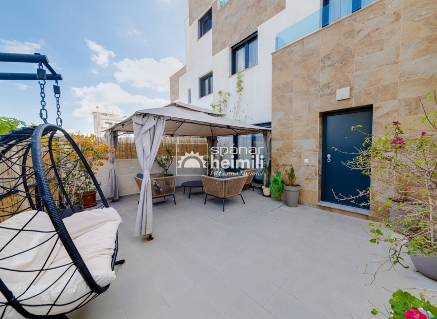 Reventa - Adosado -
Villamartin