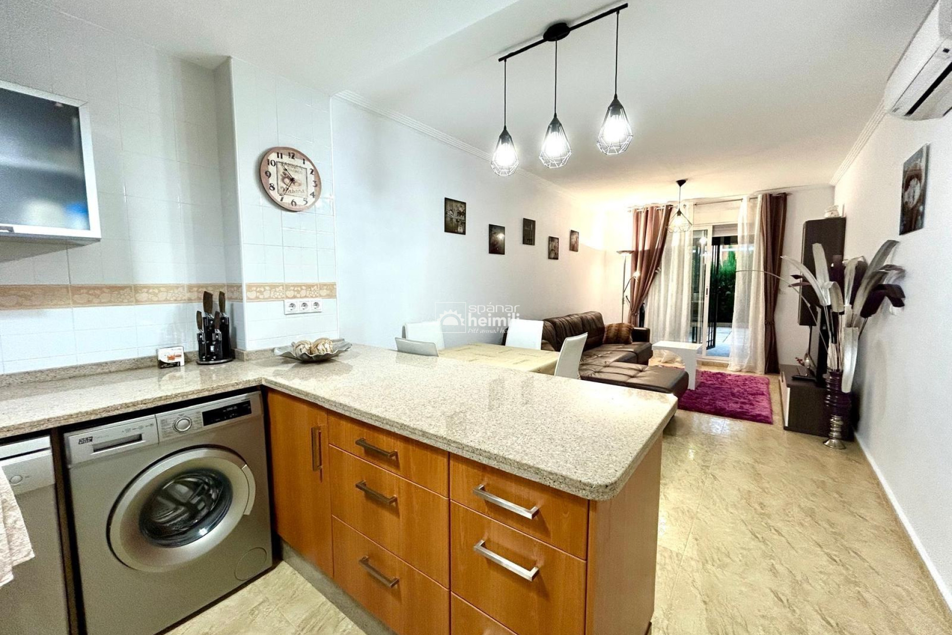 Reventa - Apartamento -
Campoamor/Las Ramblas