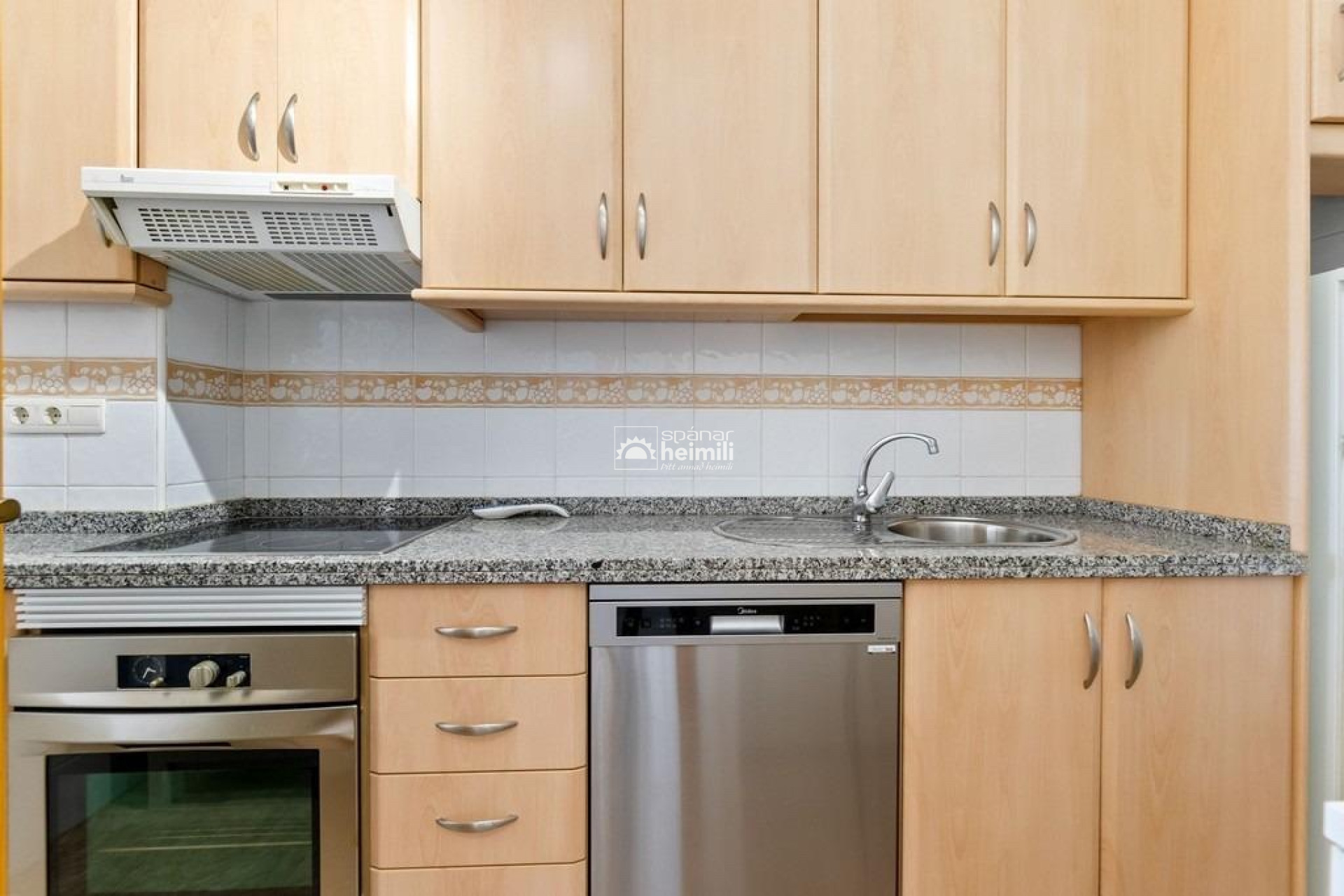 Reventa - Apartamento -
Campoamor/Las Ramblas