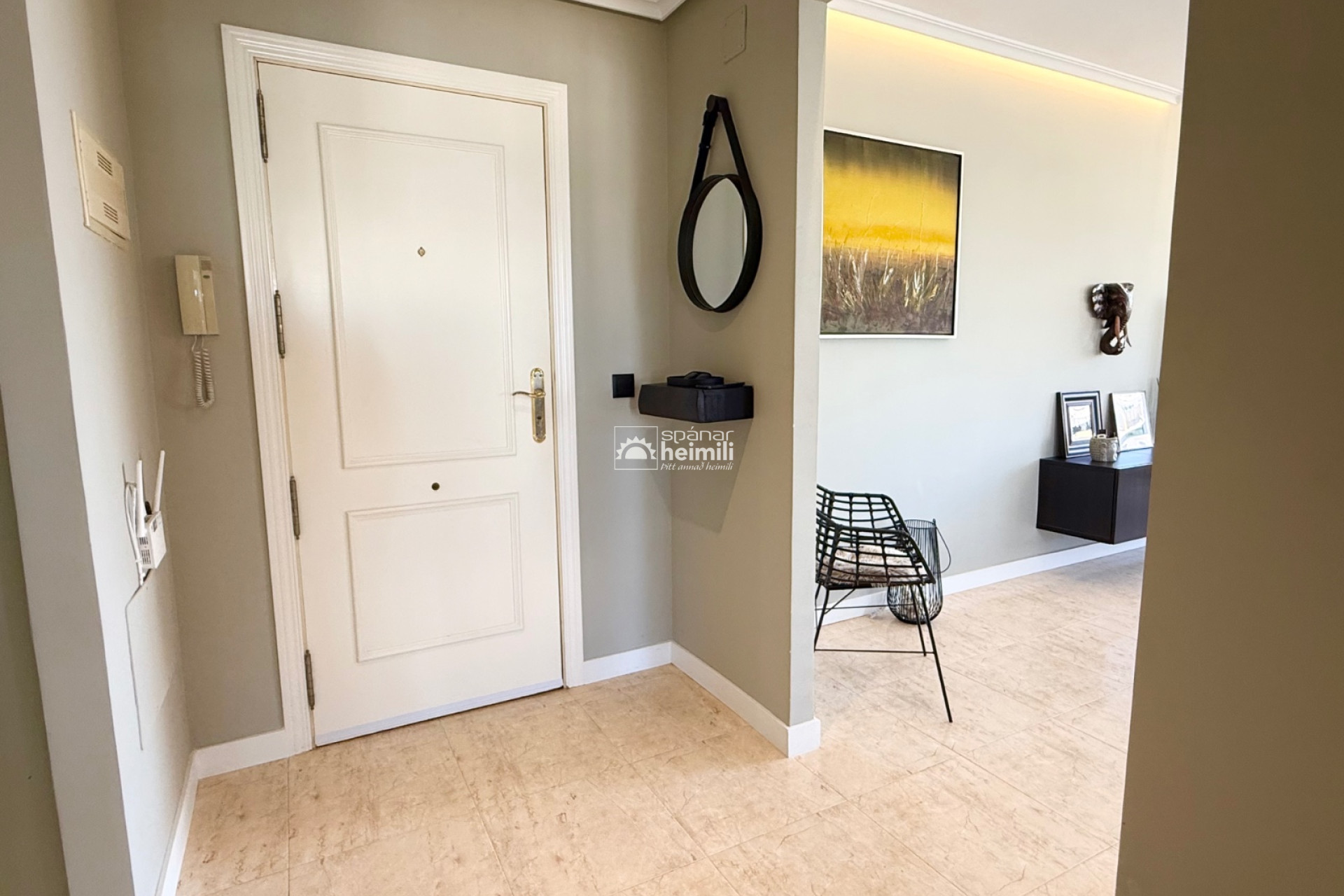 Reventa - Apartamento -
Campoamor/Las Ramblas