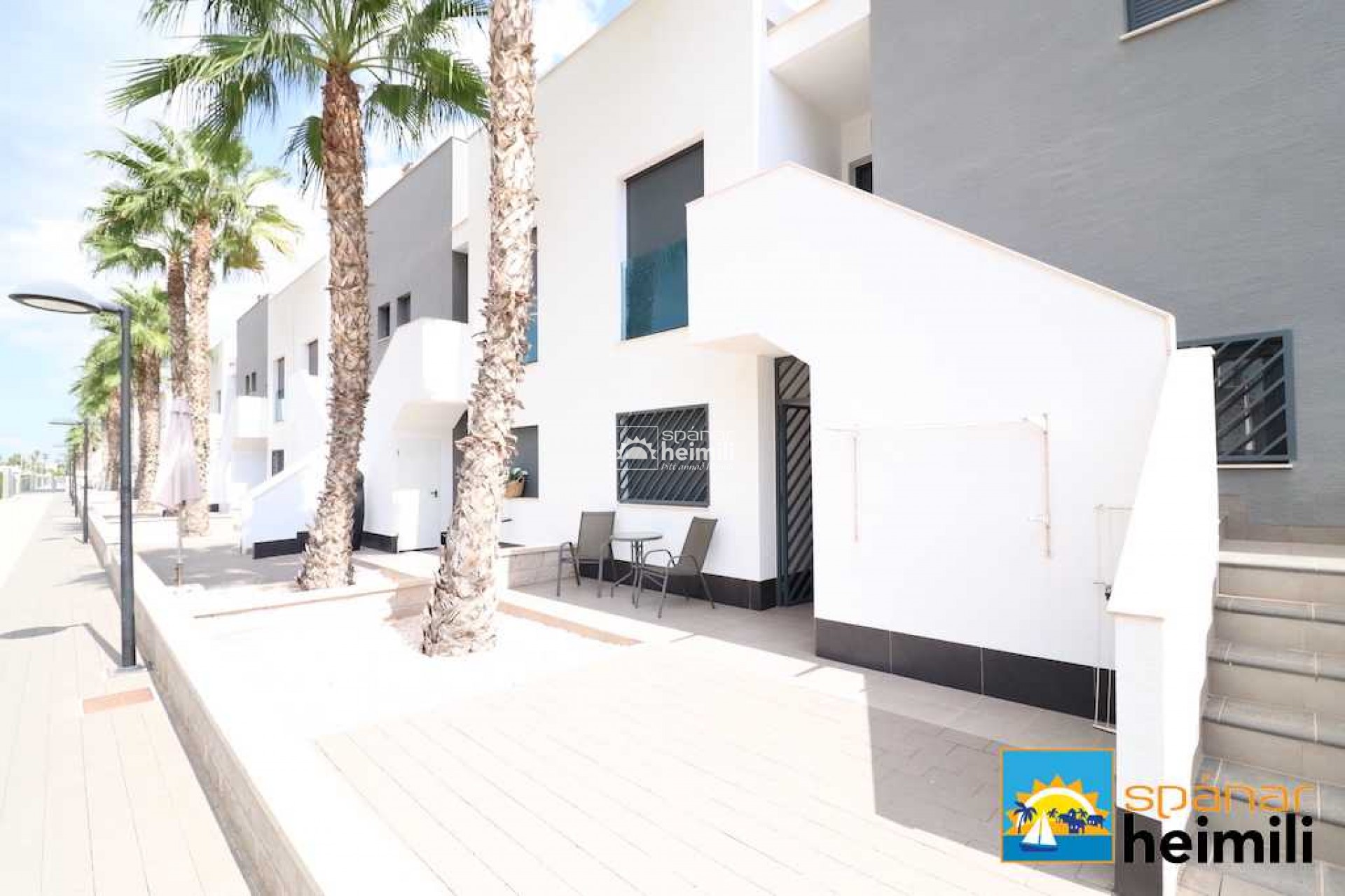 Reventa - Apartamento en dúplex -
La Zenia