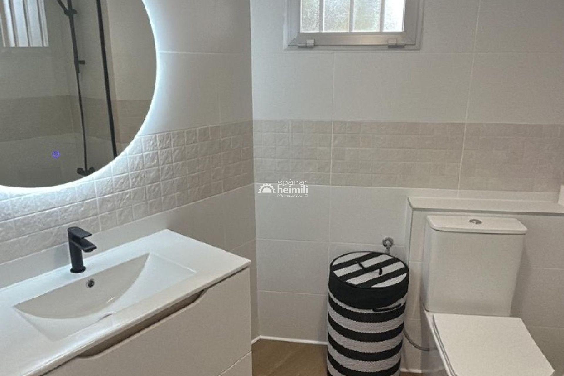 Reventa - Apartamento -
La Zenia