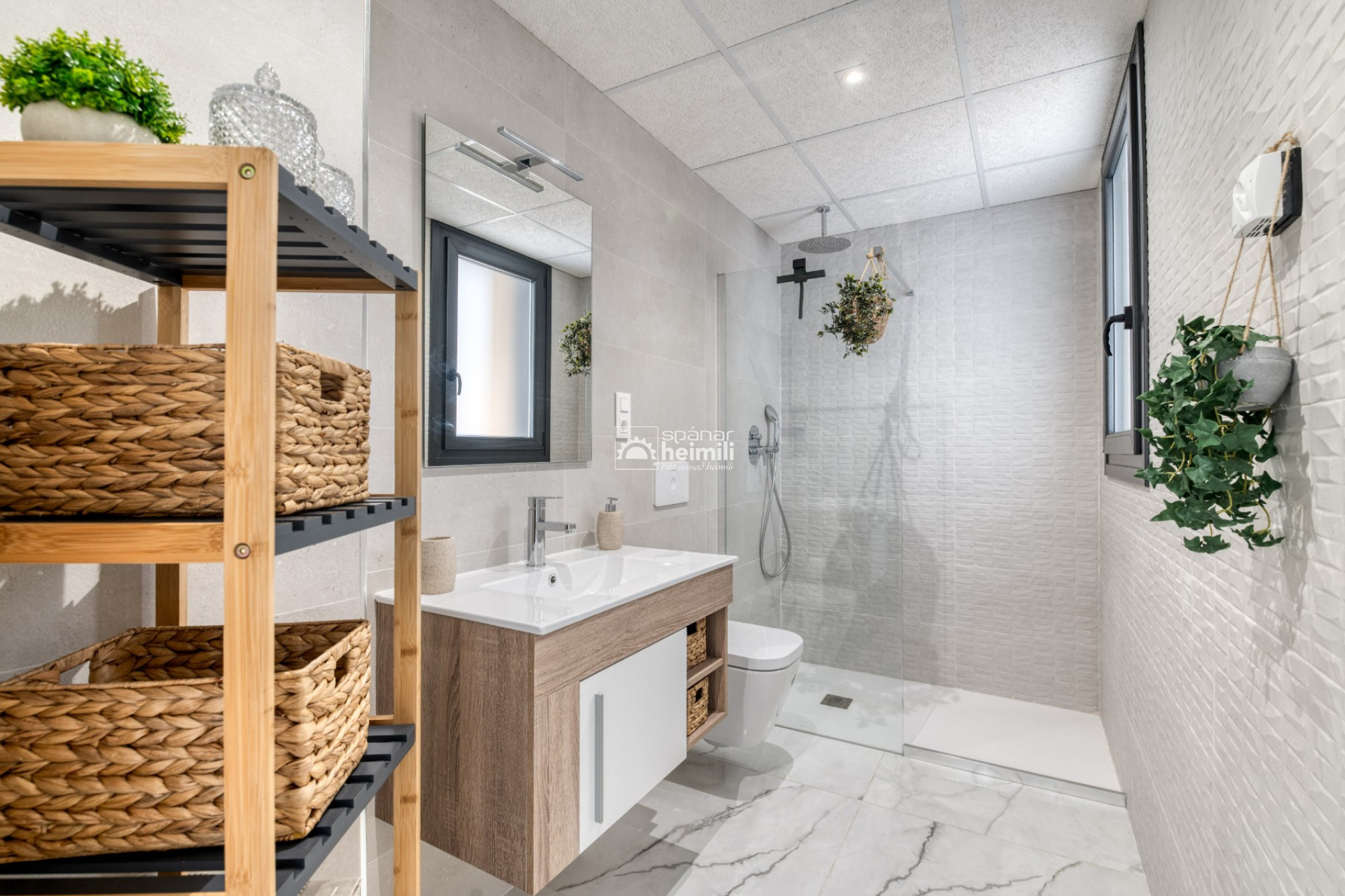 Reventa - Apartamento -
Playa flamenca