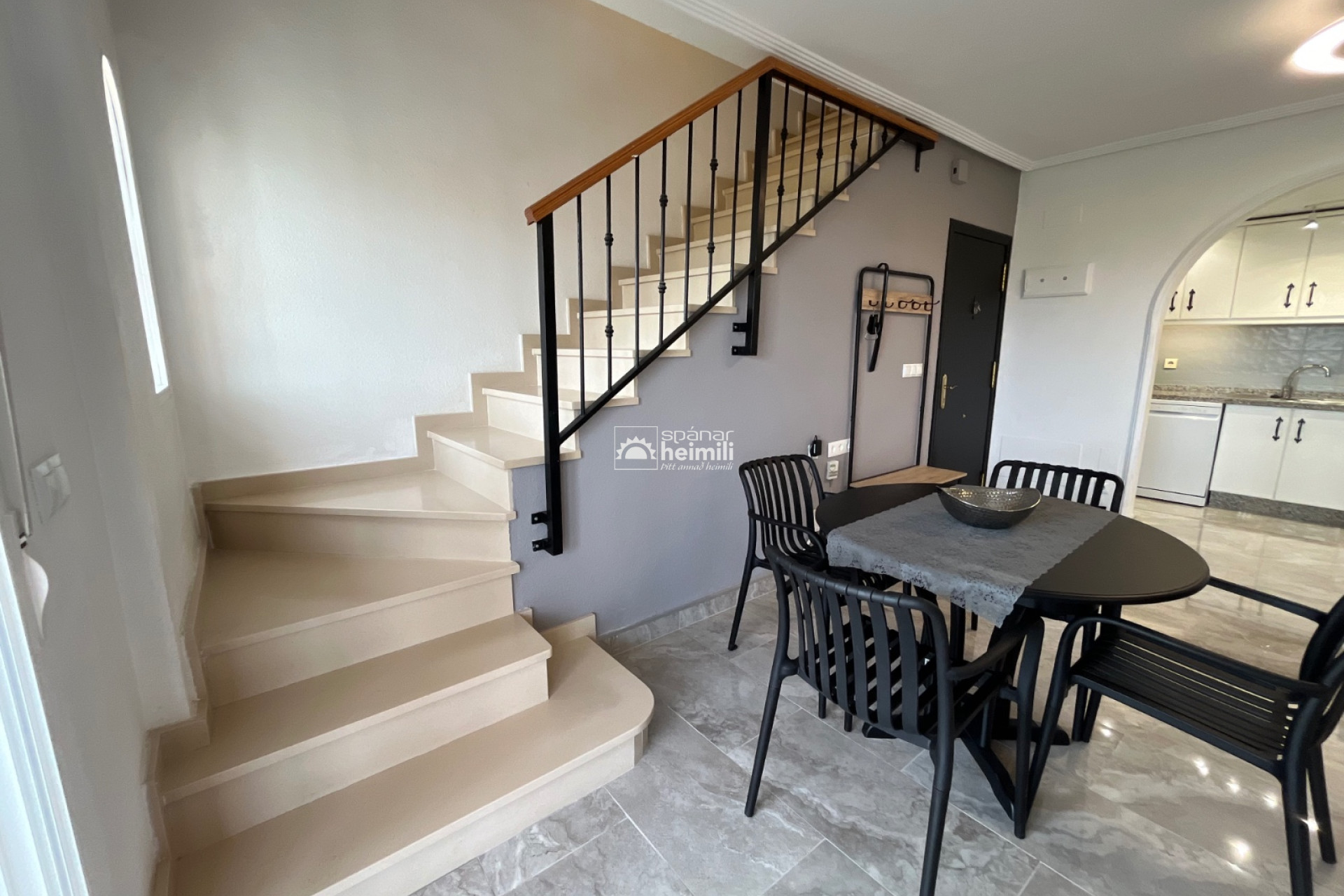 Reventa - Apartamento -
Playa flamenca